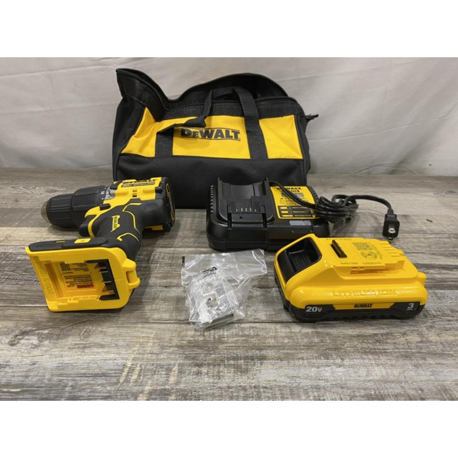 AS-IS DEWALT ATOMIC 20V Cordless 1/2 in. Compact Hammer Drill Kit