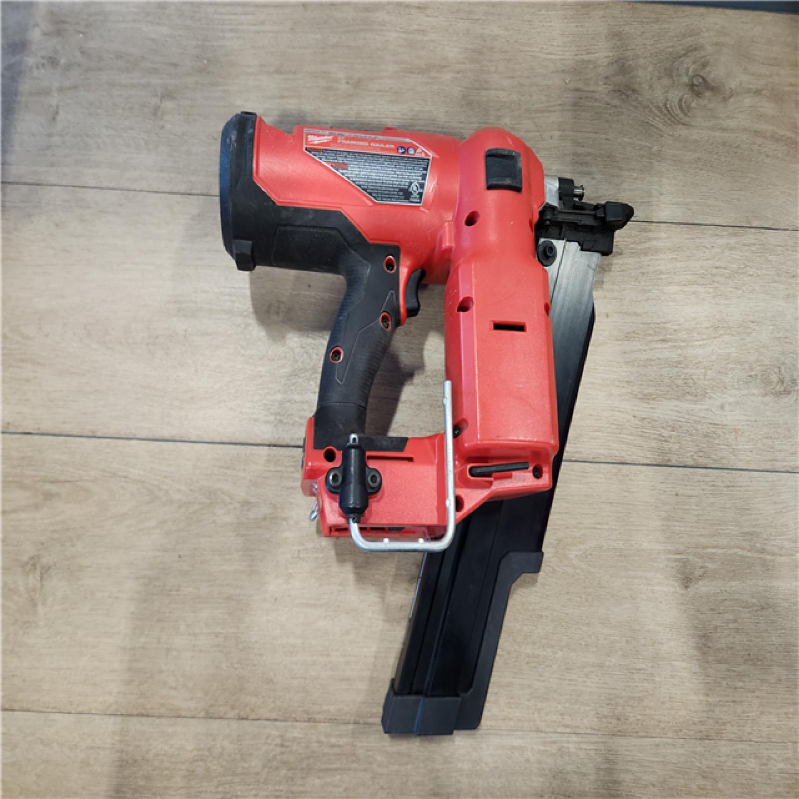 AS-IS- Milwaukee M18 FUEL 21-Degree Cordless Framing Nailer (Tool Only)