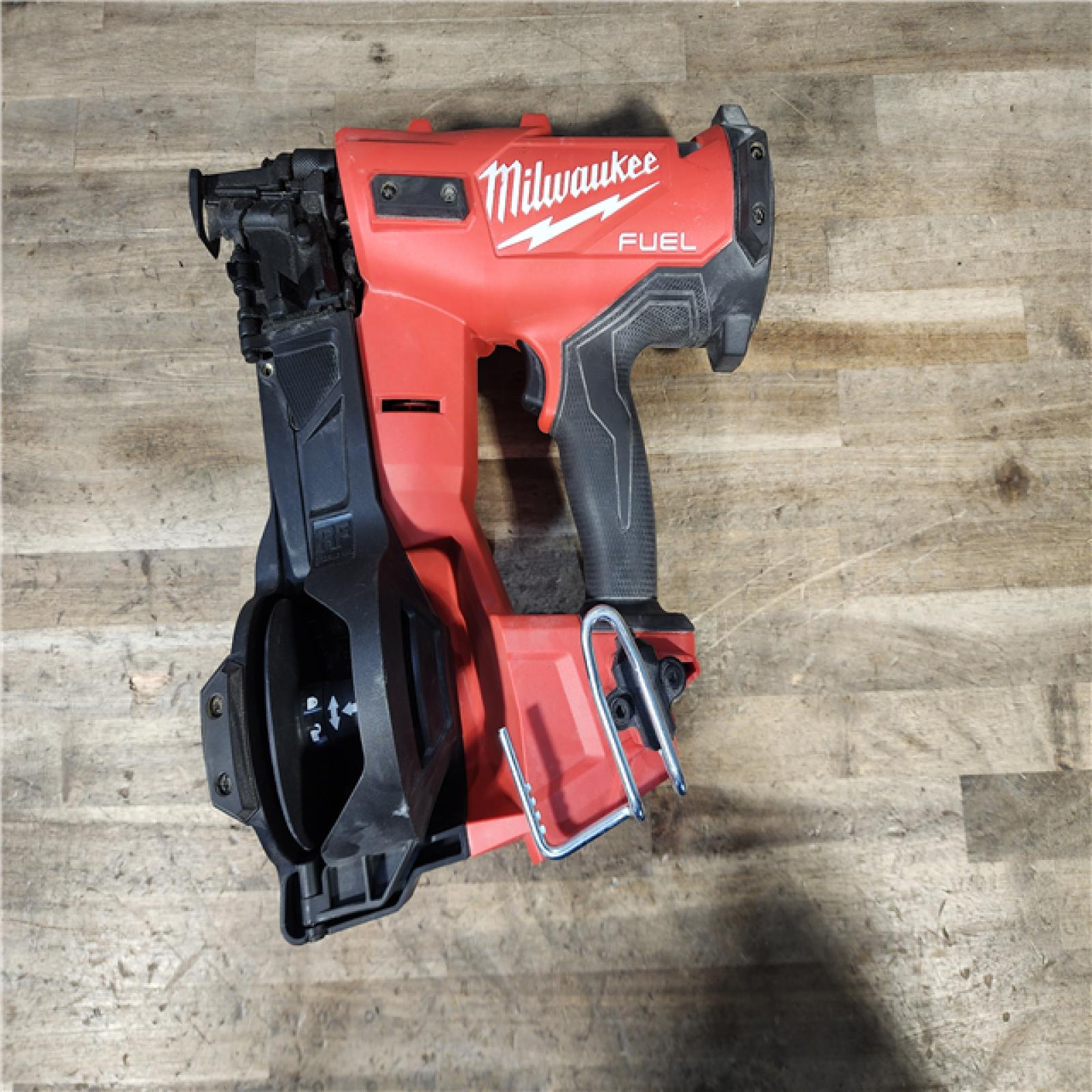 HOUSTON LOCATION - AS-IS Milwaukee M18 FUEL 18-Volt Lithium-Ion Brushless Cordless Coil Roofing Nailer (Tool Only)