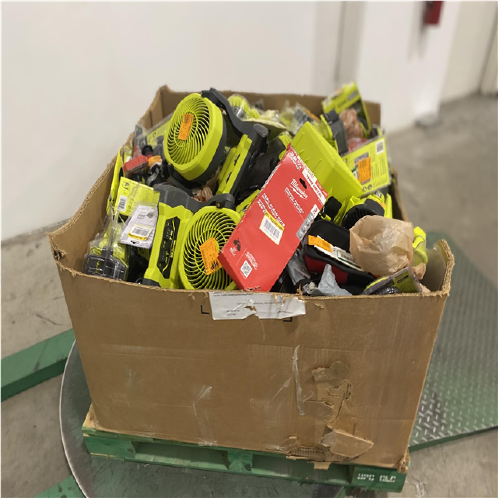 Dallas Location - As-Is Tool Pallet