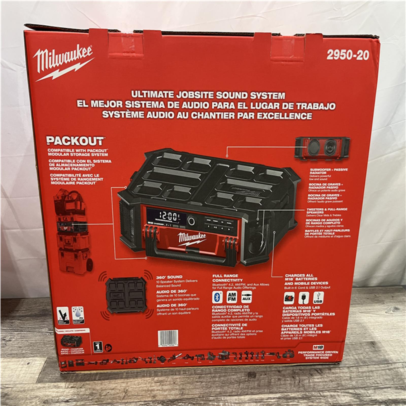 NEW - Milwaukee 18 Lithium-Ion Cordless PACKOUT Radio/Speaker with Built-In Charger