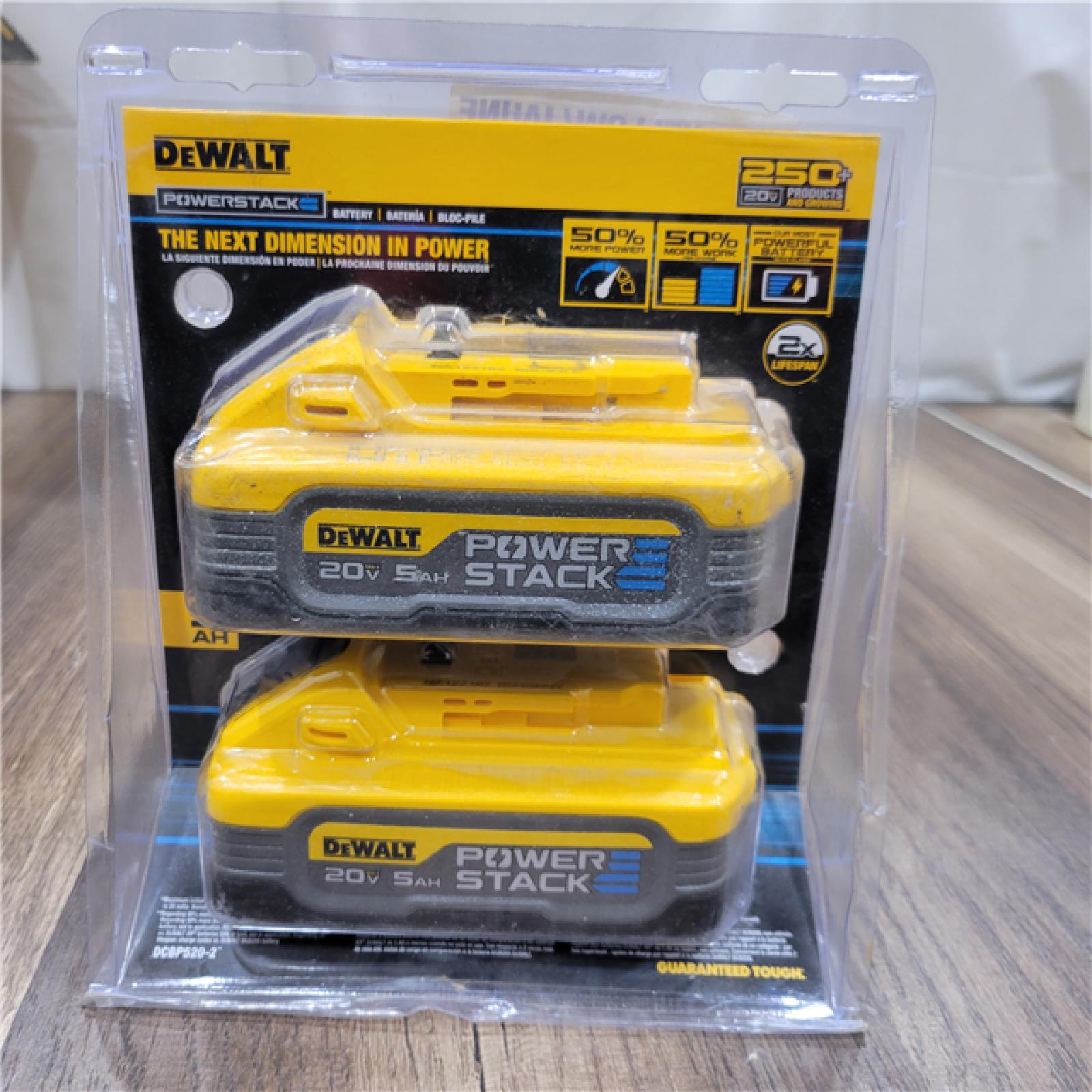 AS-IS DEWALT 20V MAX XR 15 Ga. Cordless 34 Deg Nailer 20 V