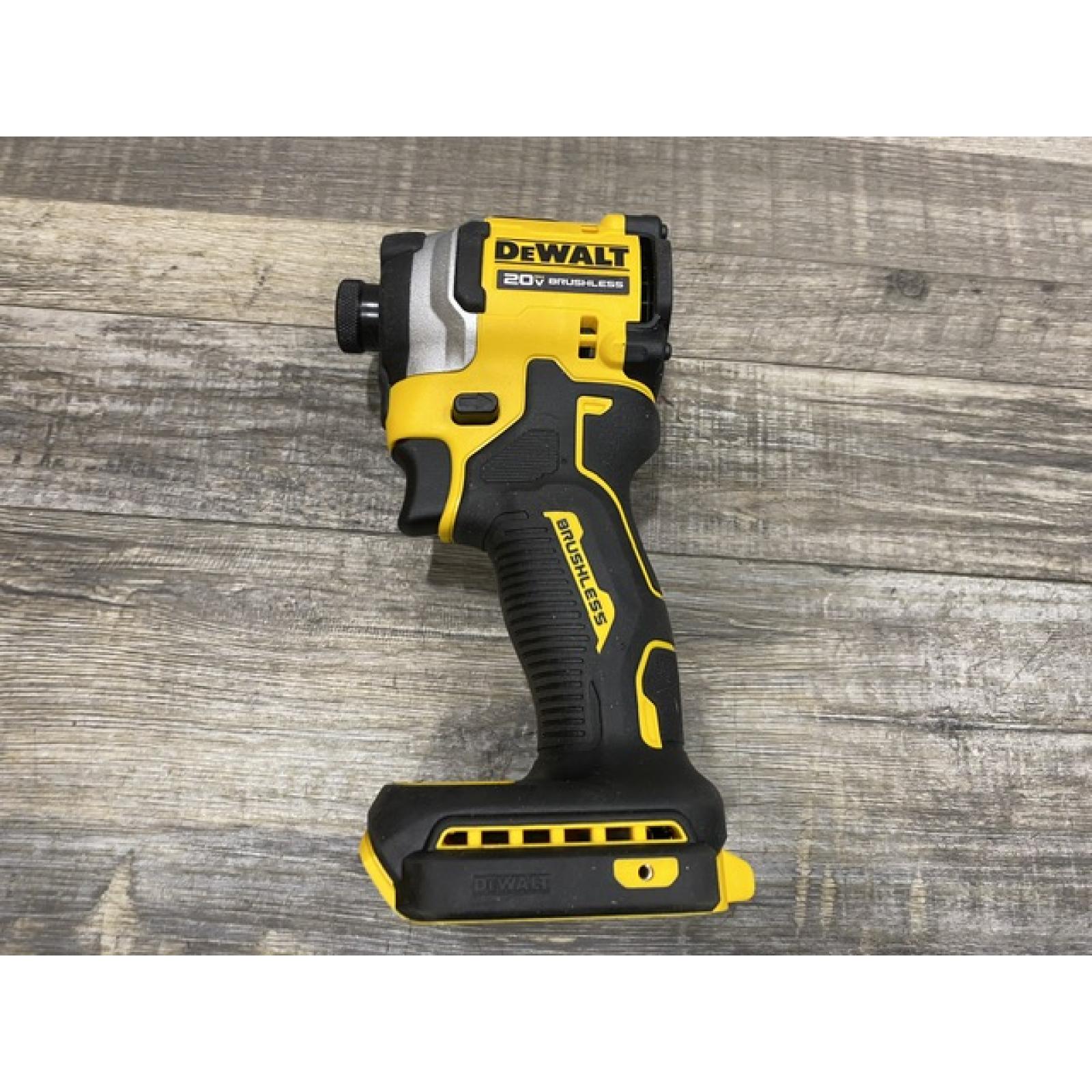 AS-IS DEWALT ATOMIC 20V MAX Lithium-Ion Cordless 1/4 in. Brushless Impact Driver Kit