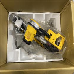 Dallas Location - As-Is 	DEWALT 15 Amp Corded 12 in. Double Bevel Sliding Compound Miter Saw