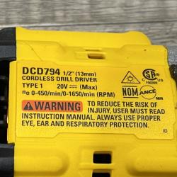 AS-IS DEWALT Atomic 20V Lithium-Ion Cordless Compact 1/2 in. Drill/Driver Kit