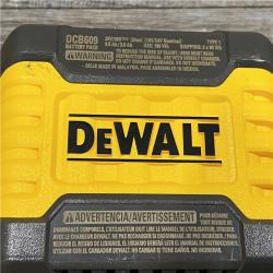 AS-IS DEWALT 20V/60V MAX FLEXVOLT Lithium-Ion 9.0Ah Battery and Charger Starter Kit