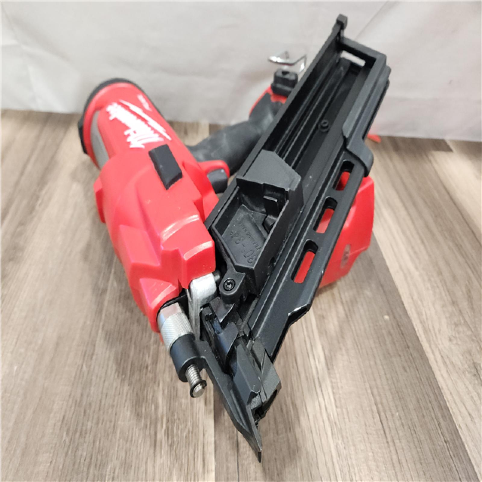 AS-IS- Milwaukee M18 FUEL 30 Degree Framing Nailer (TOOL ONLY)