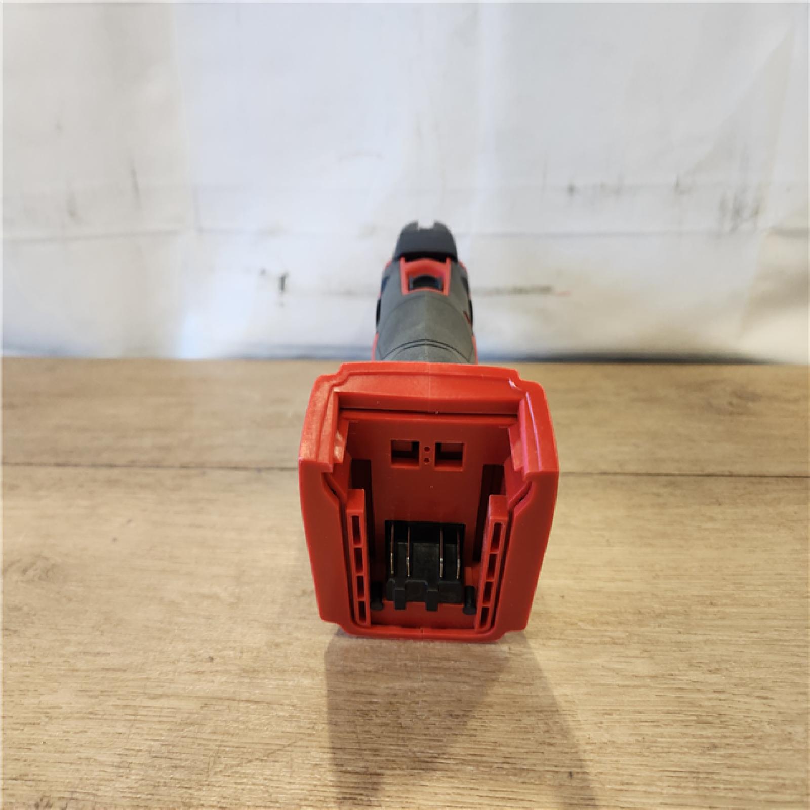 AS-IS- Milwaukee 18V Lithium-Ion Cordless Oscillating Multi-Tool Kit