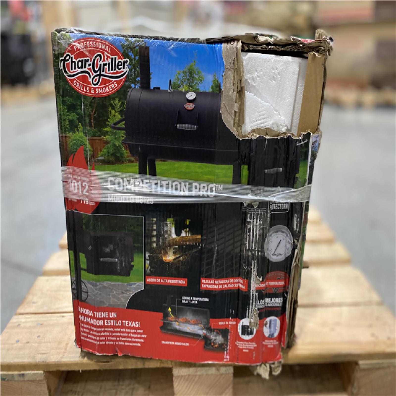 DALLAS LOCATION - Char-Griller 1012 sq. in. Competition Pro Offset Charcoal Grill or Wood Smoker in Black
