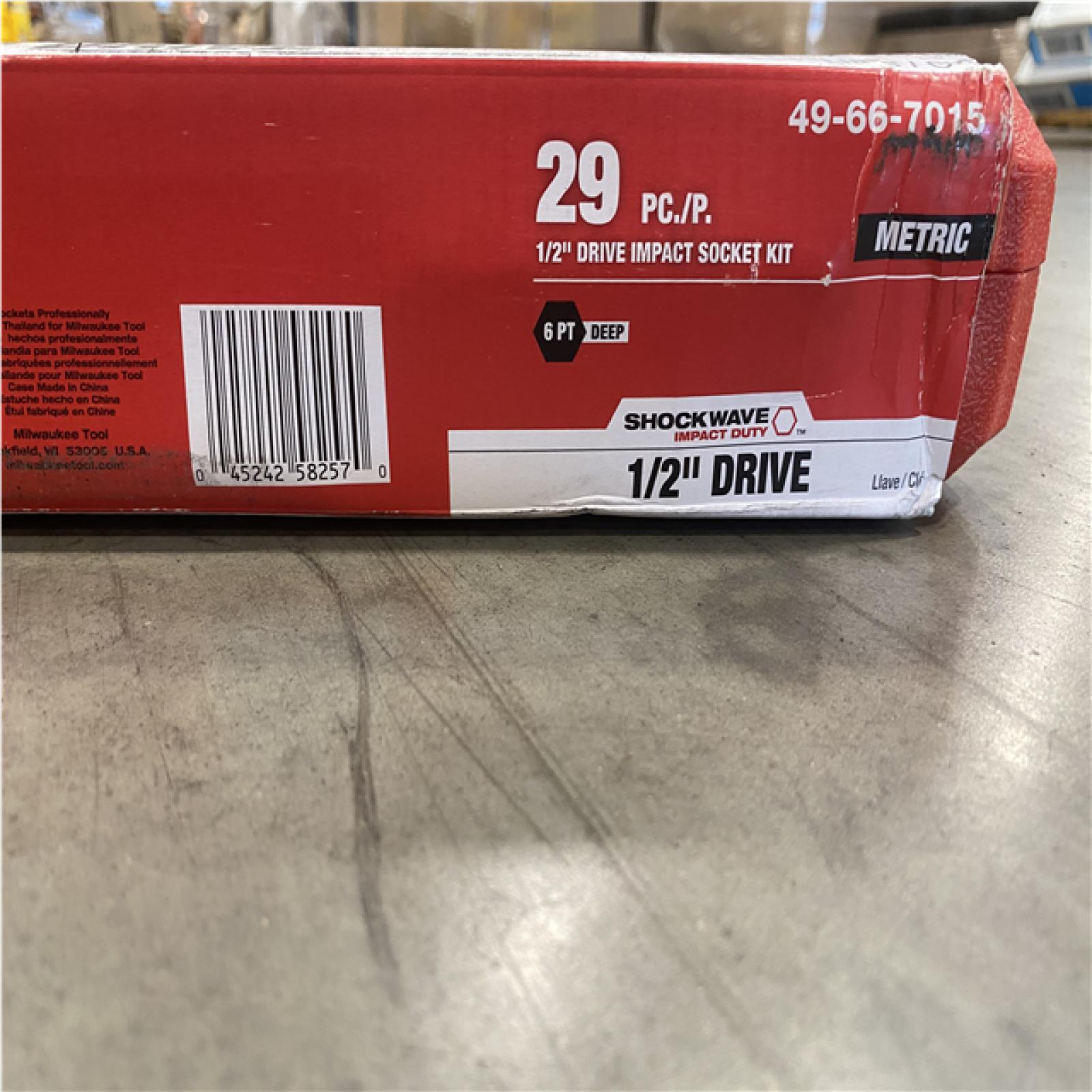 MILWAUKEE SHOCKWAVE 1/2 in. Drive Metric 6 Point Impact Socket Set (29-Piece)