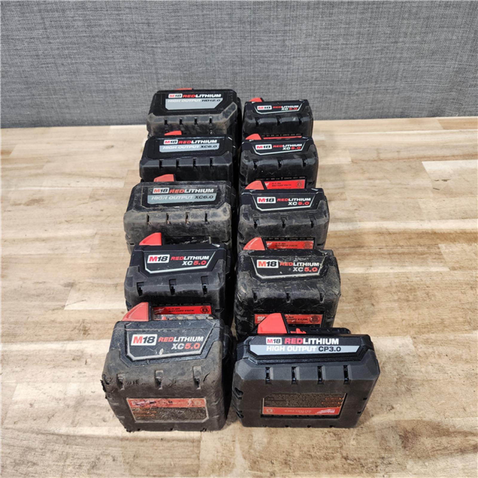 HOUSTON LOCATION - AS-IS MILWAUKEE BATTERY PACK QTY - 10