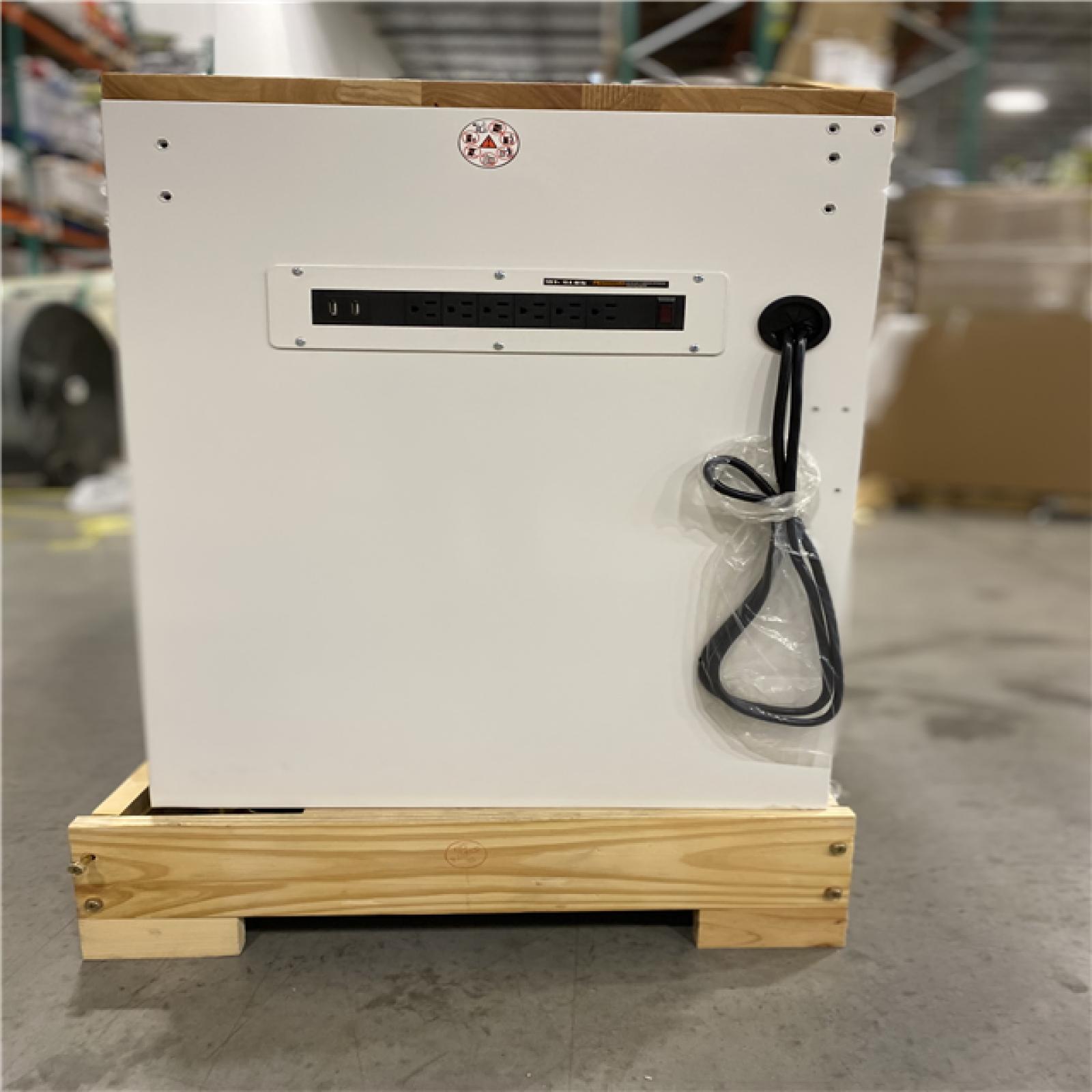 DALLAS LOCATION Husky Tool Storage 72 in. W Standard Duty Gloss White