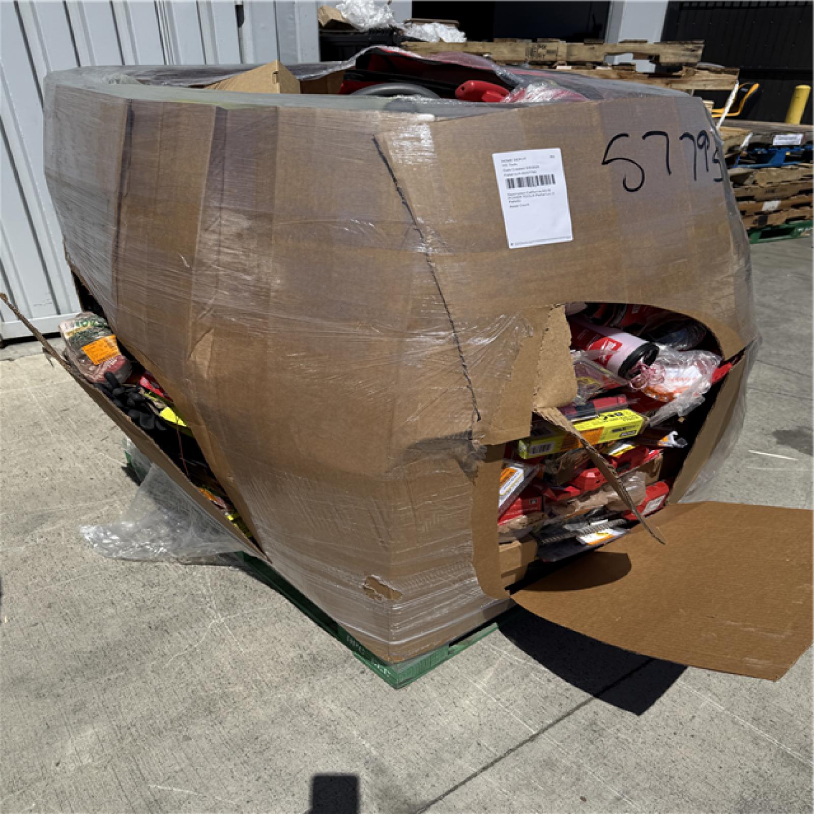 California AS-IS POWER TOOLS Partial Lot (3 Pallets) P-R057795