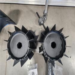 AS-IS- M18 FUEL QUIK-LOK Rubber Broom Attachment