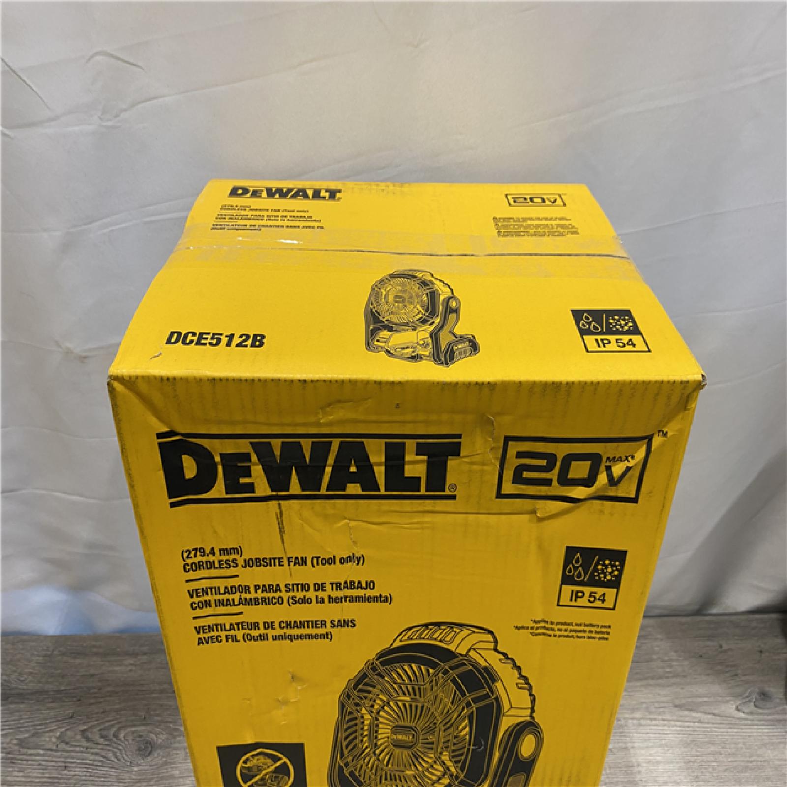 NEW - DEWALT 20V MAX Jobsite Fan (Tool Only)