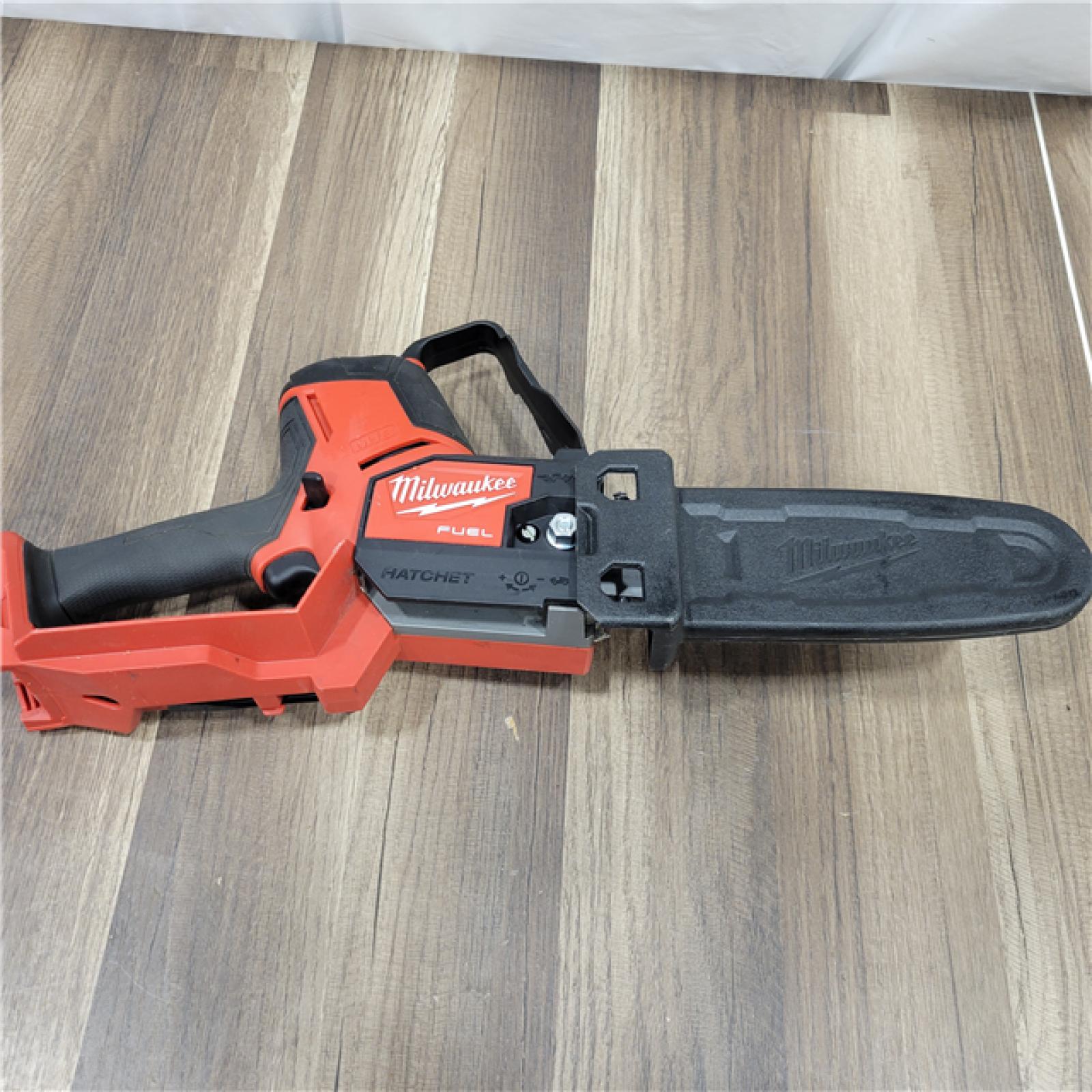 AS-IS Milwaukee M18 Fuel Hatchet 8  Pruning Saw Bare Tool