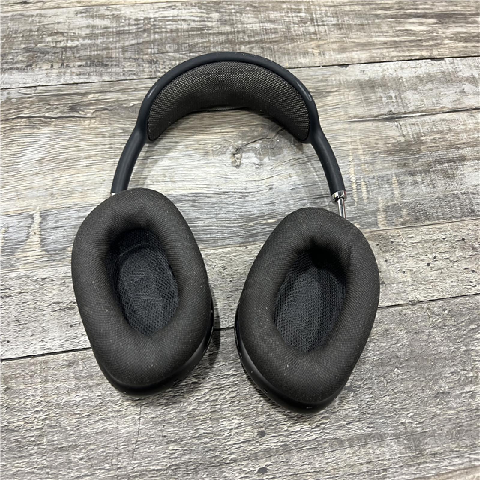 AS-IS Apple AirPods Max (Lighting) - Space Gray