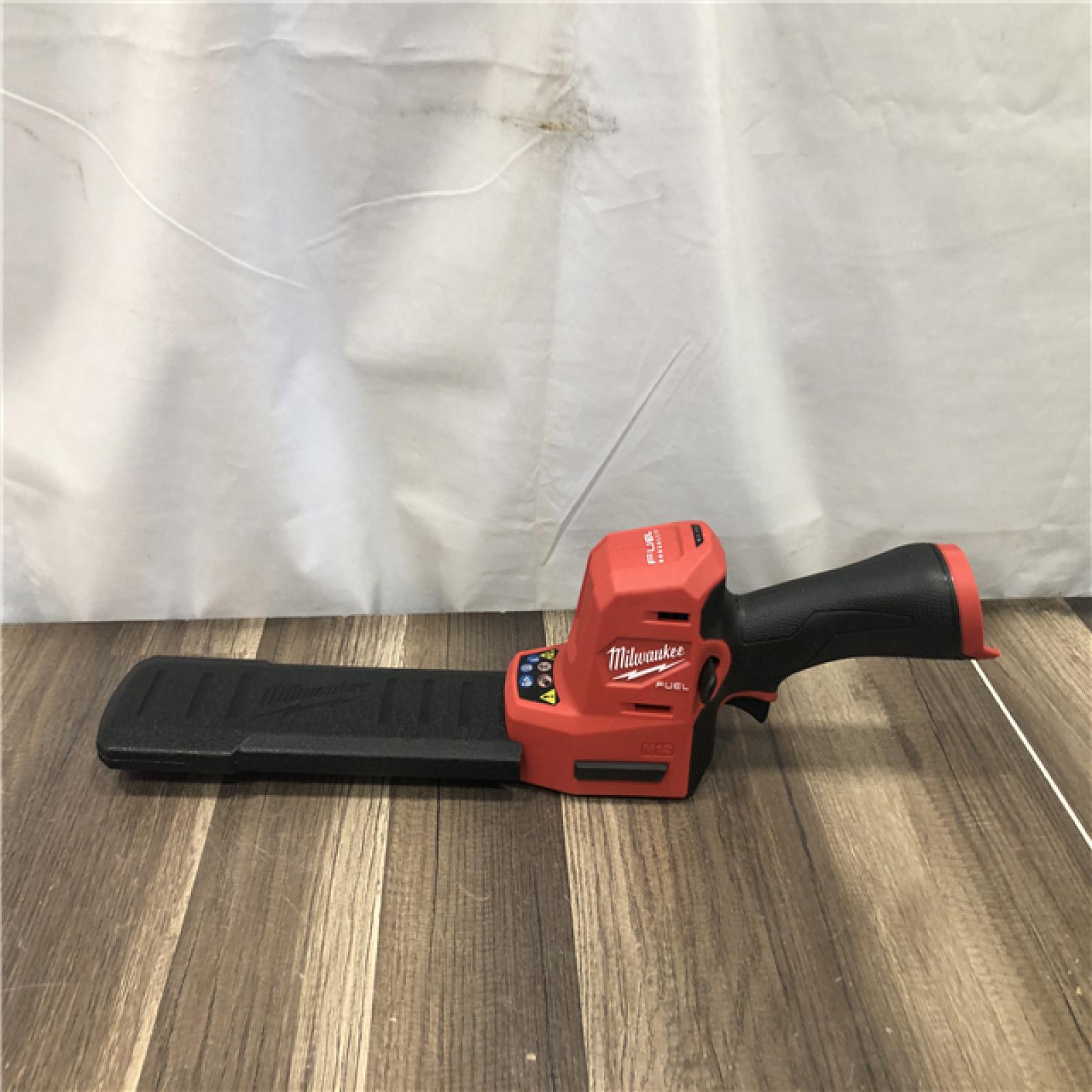 AS-IS Milwaukee FUEL 8 in. 12V Lithium-Ion Brushless Cordless Hedge Trimmer Kit