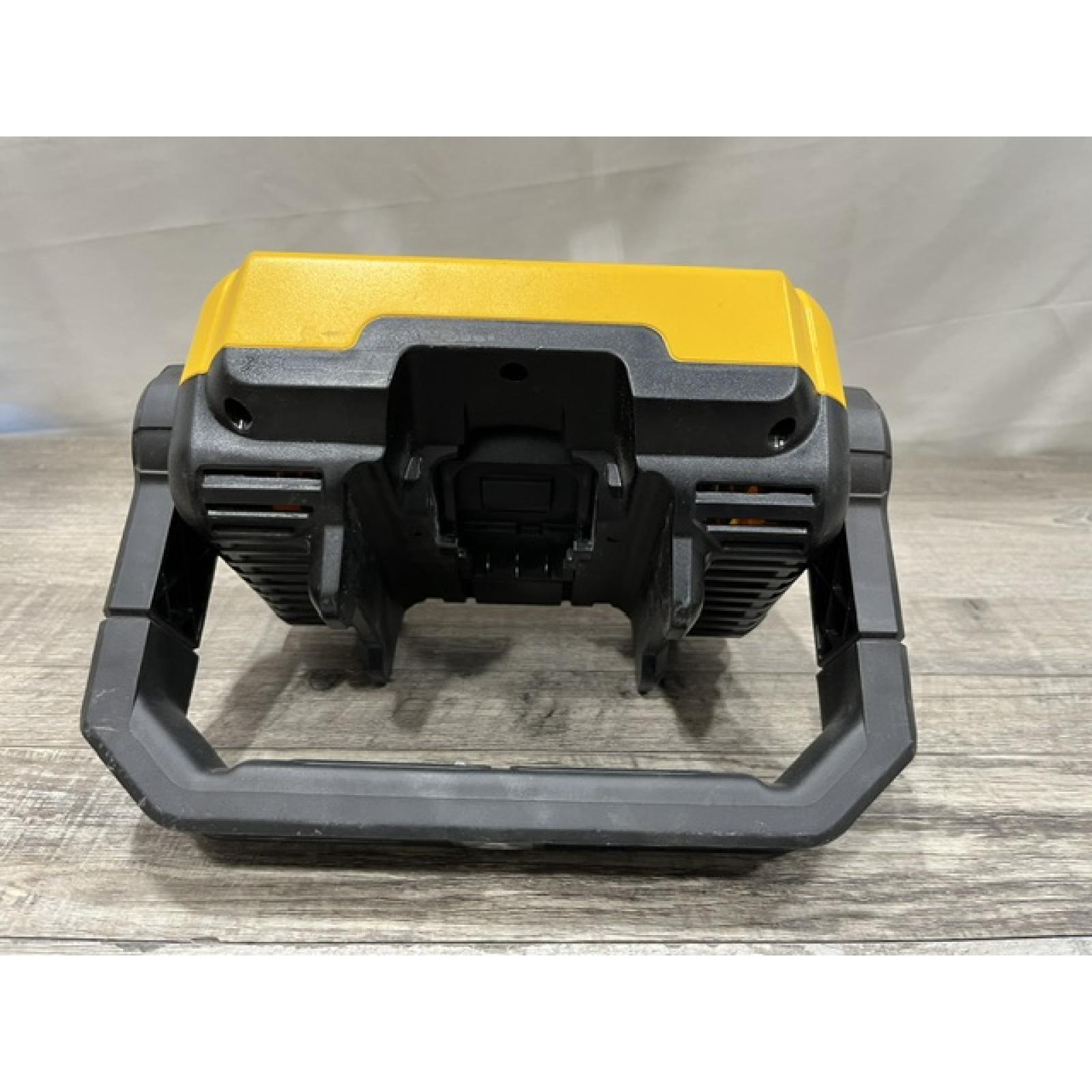 AS-IS DEWALT 20V MAX Compact Cordless Task Lightt (Tool Only)