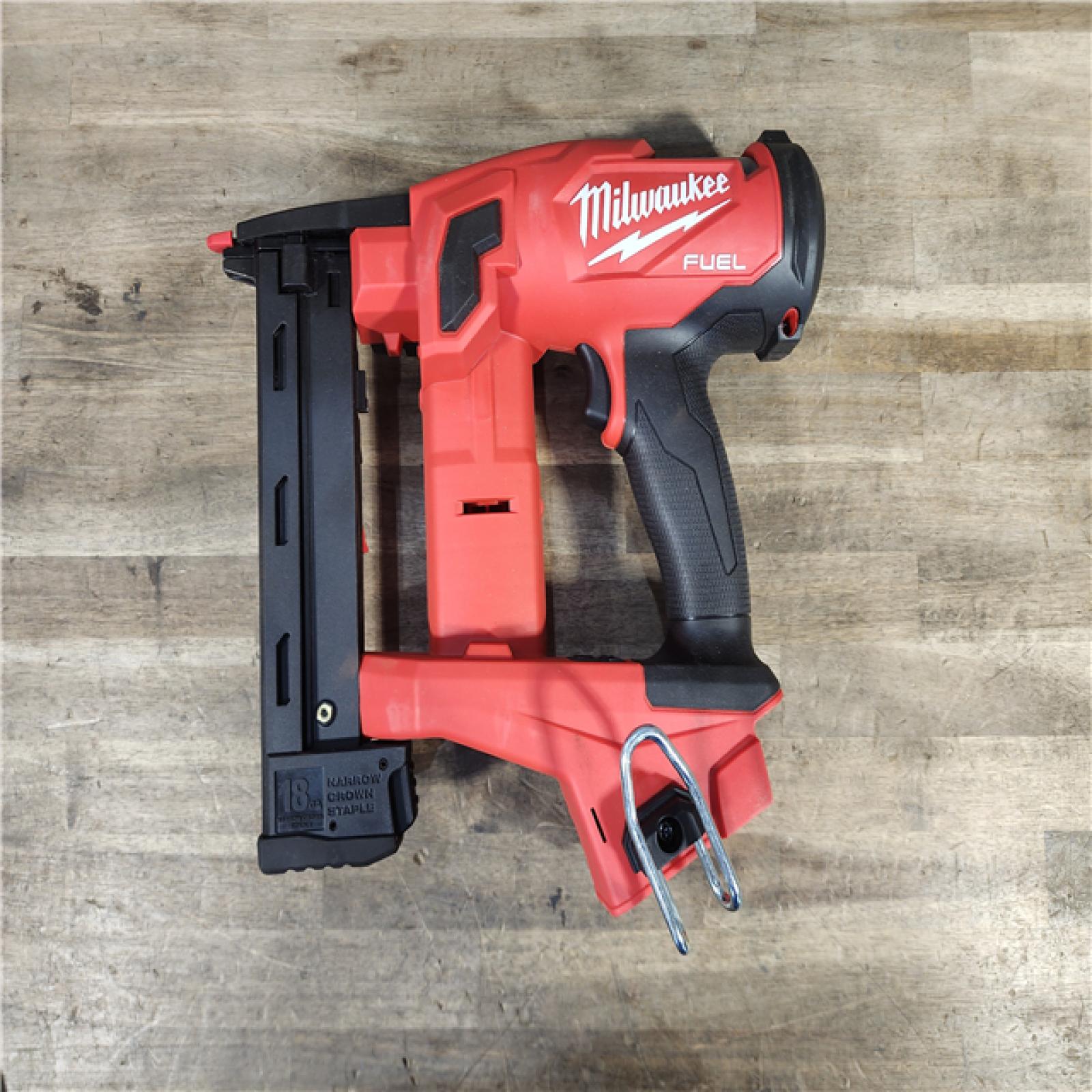 HOUSTON LOCATION - AS-IS MILWAUKEE FUEL 18-Volt Lithium-Ion Brushless Cordless 18-Gauge 1/4 in. Narrow Crown Stapler (Tool-Only)