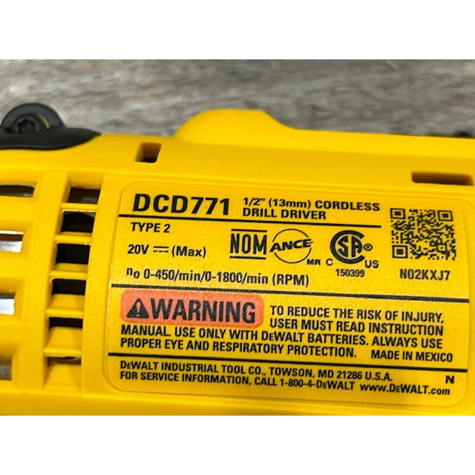 AS-IS DEWALT 20V MAX Cordless 1/2 in. Drill/Driver Kit