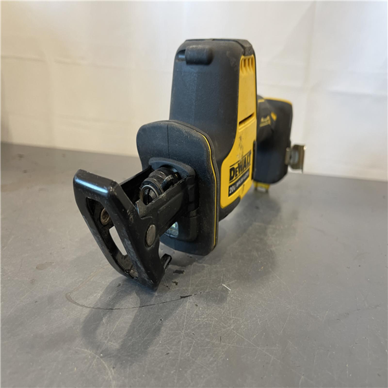 AS-IS - Dewalt ATOMIC 20V MAX Cordless One-Handed Reciprocating Saw