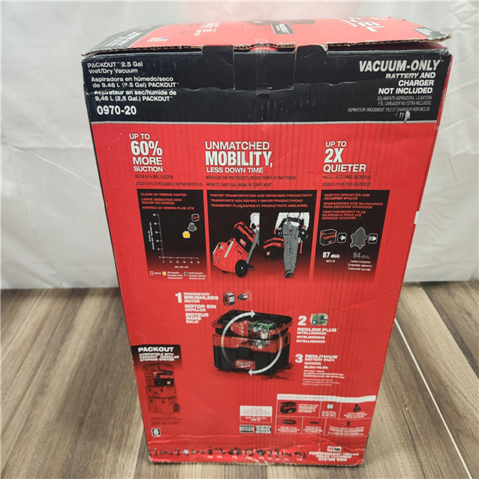 NEW- MILWAUKEE M18 FUEL PACKOUT 18-Volt Lithium-Ion Cordless 2.5 Gal. Wet/Dry Vacuum (Vacuum-Only)