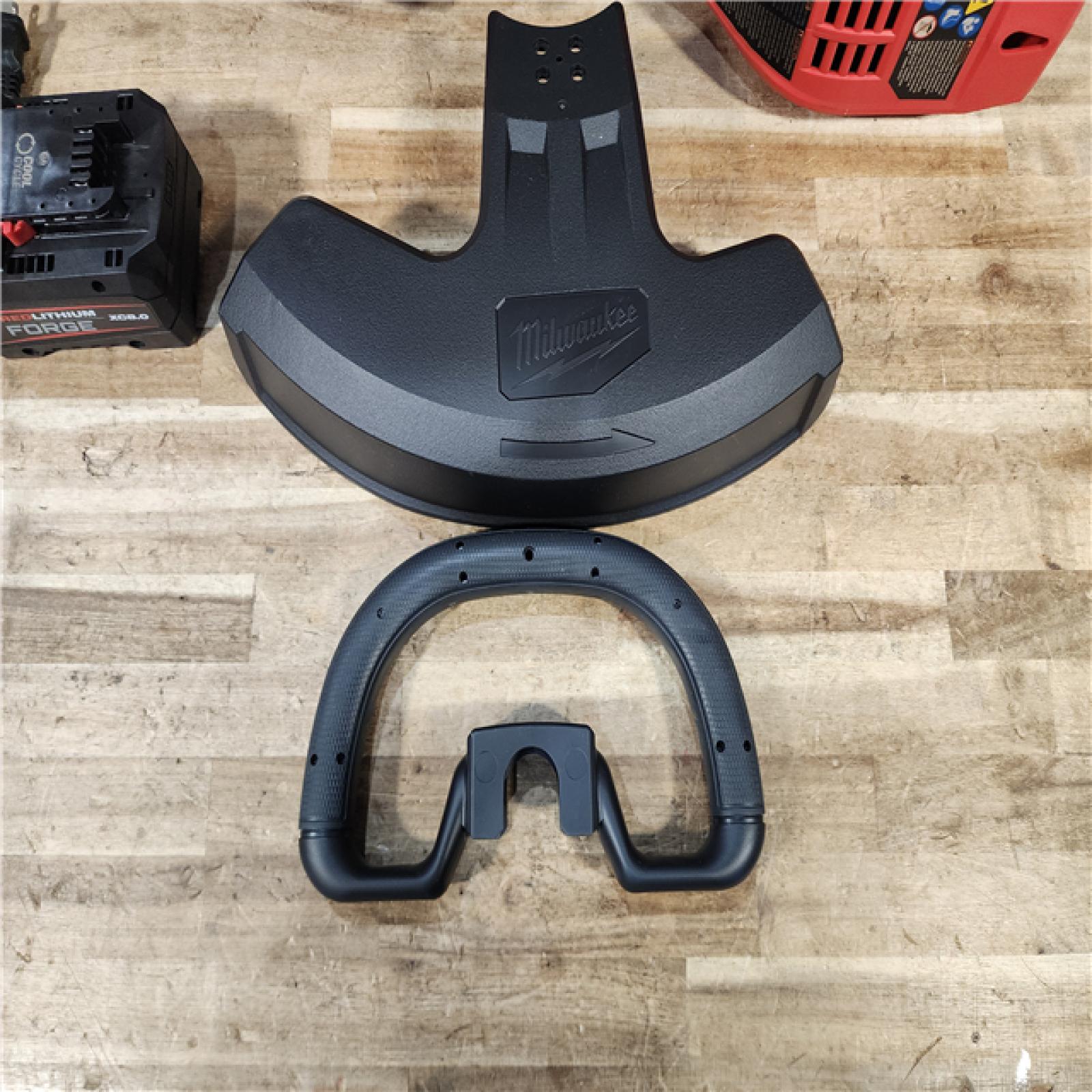 HOUSTON LOCATION - AS - IS Milwaukee FUEL 18V 16 in. Brushless Cordless Battery Powered String Trimmer Kit