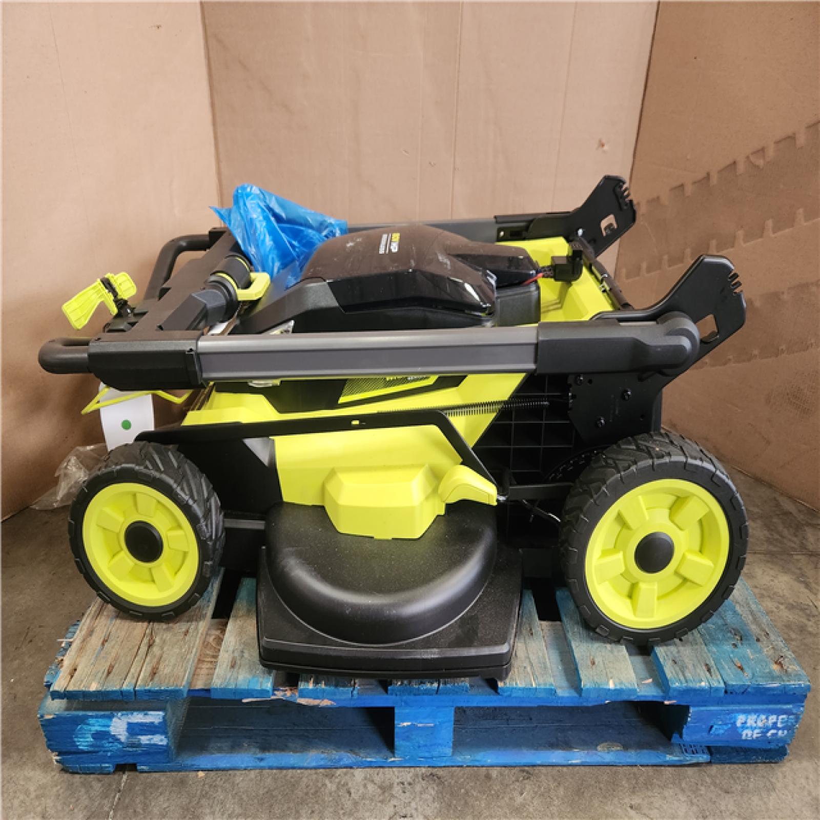 Phoenix RYOBI 80V HP BRUSHLESS 30 SELF-PROPELLED MULTI-BLADE MOWER KIT (Battery and Charger Included)