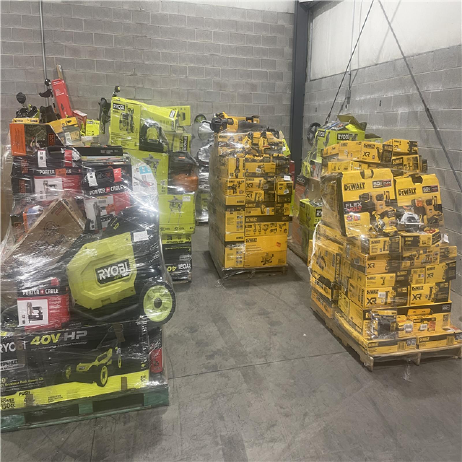 Pittston Location As-Is Power Tools Partial Truckload (10 pallets) 3090-C