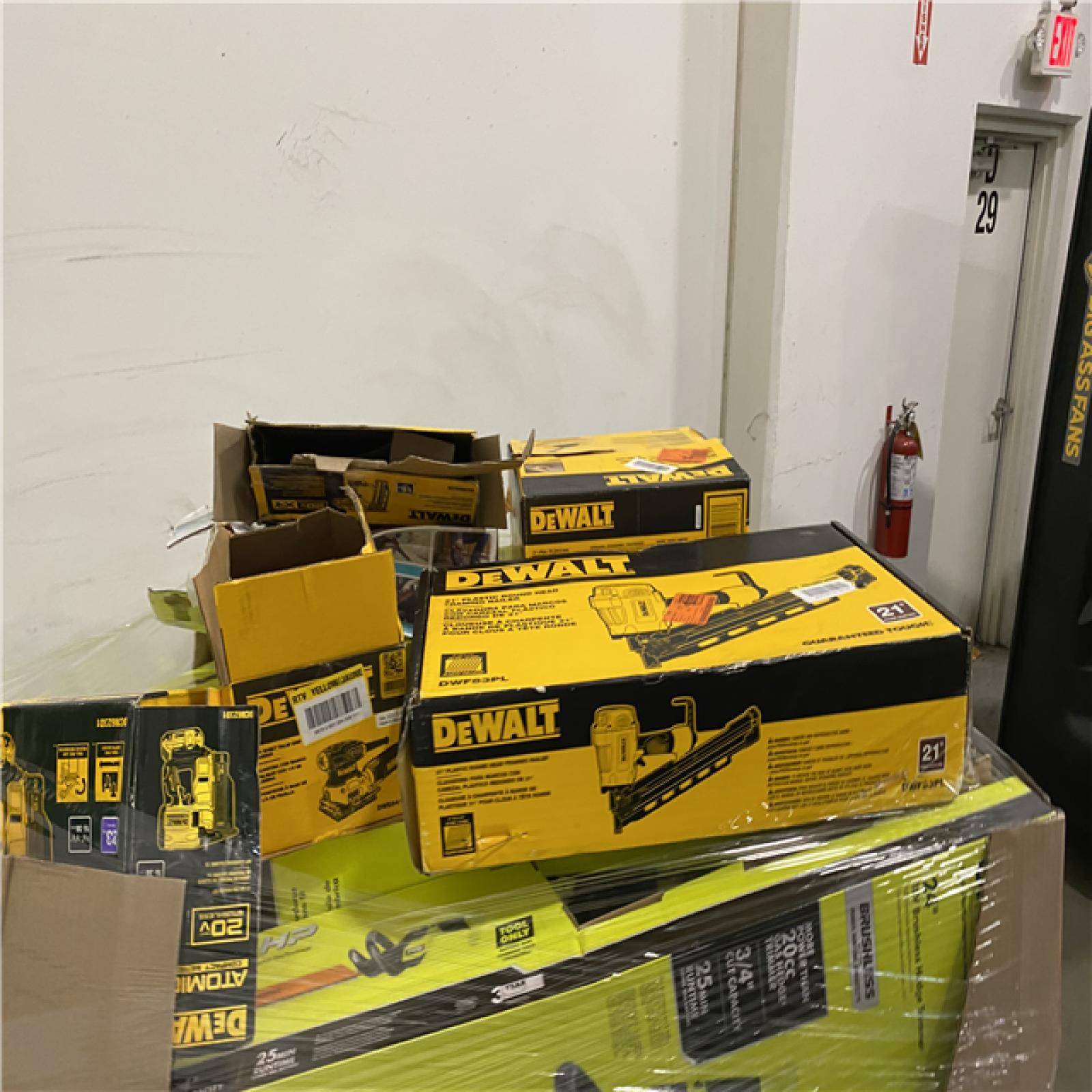 Dallas Location - As-Is Tool Pallet