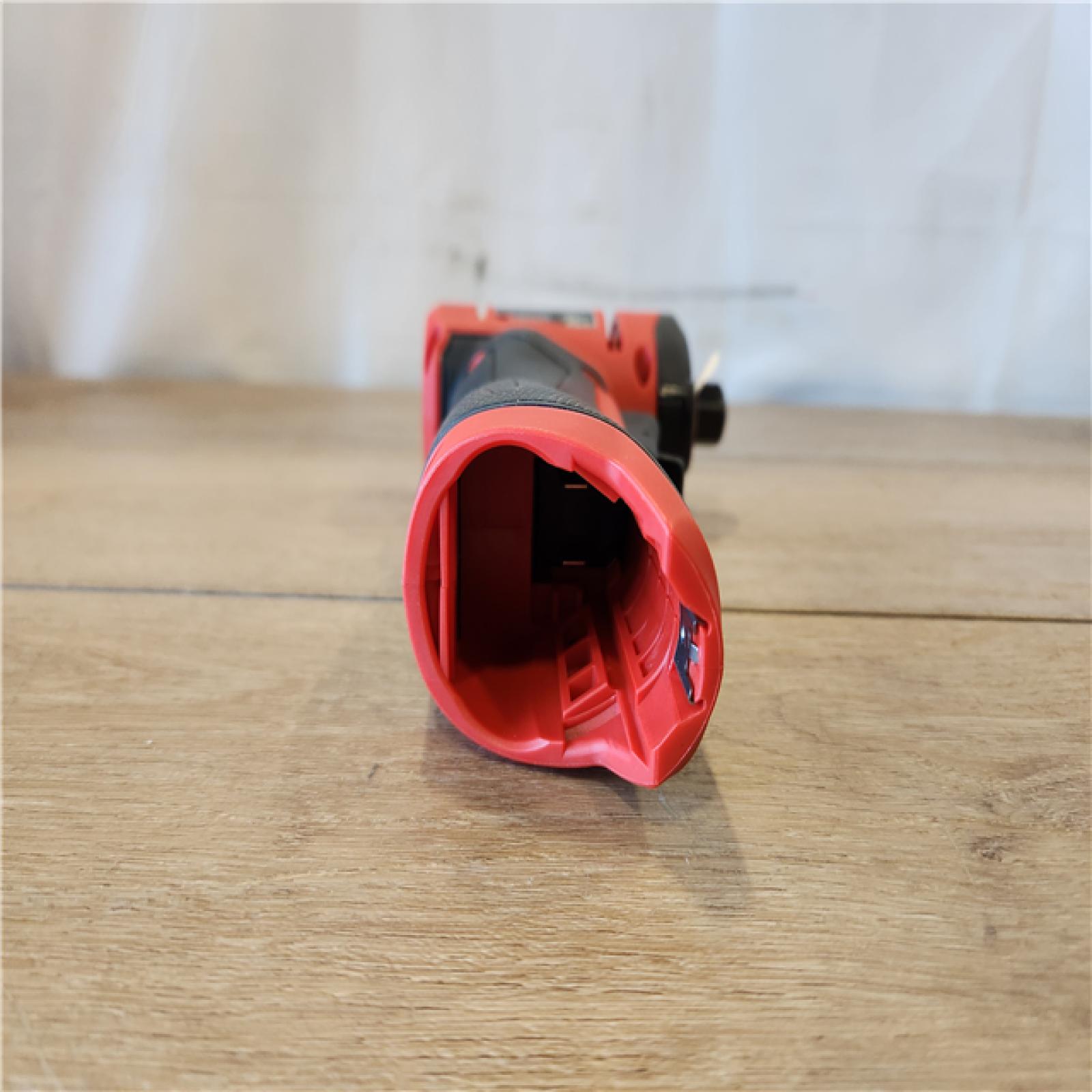 AS-IS- Milwaukee  FUEL 12V Lithium-Ion Brushless Cordless 1/4 in. Right Angle Die Grinder Kit