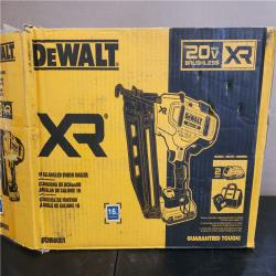 Phoenix NEW DEWALT 20V MAX XR 16-Gauge Electric Cordless Angled Finishing Nailer Kit
