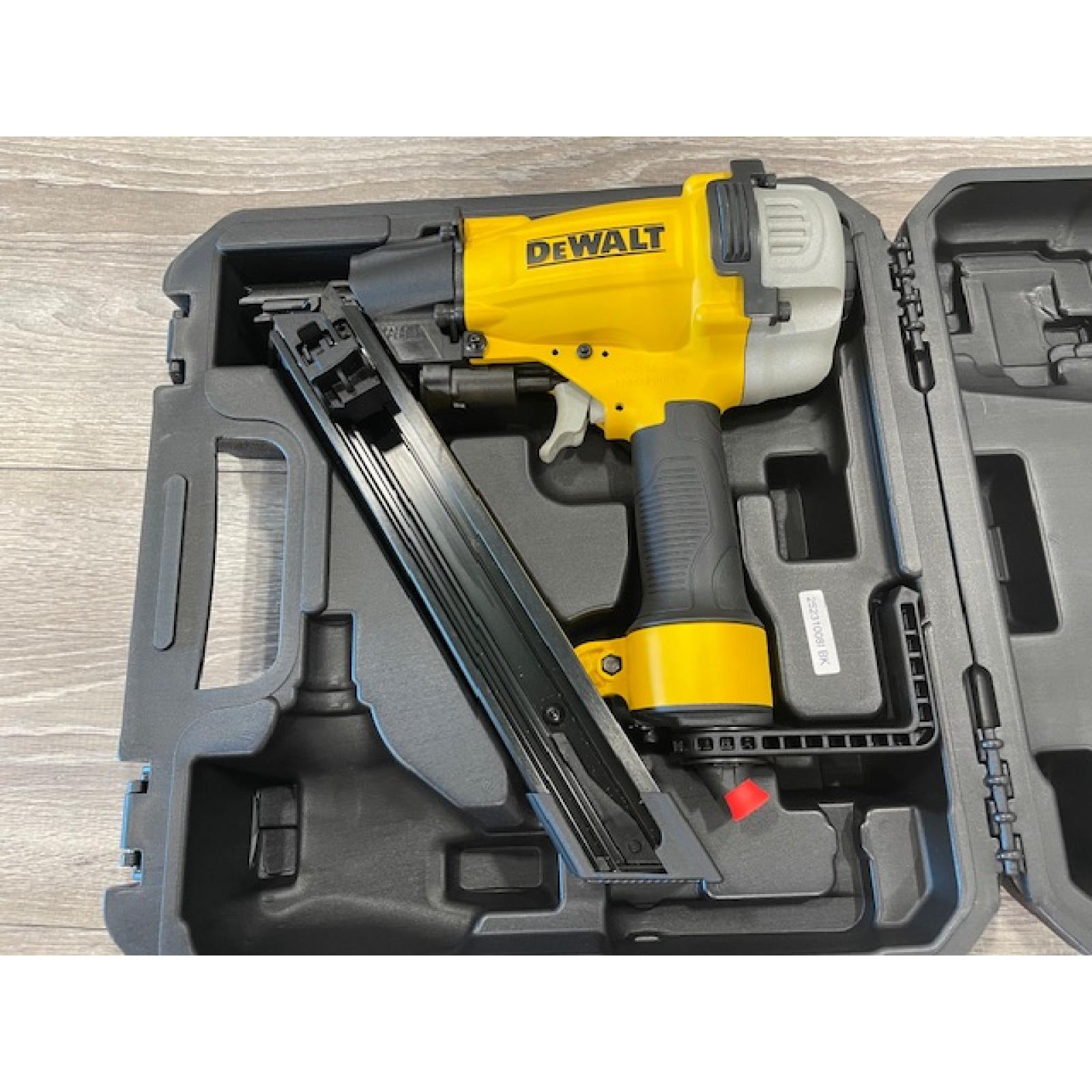 AS-IS Dewalt 35-Degree Pneumatic Metal Connector Nailer
