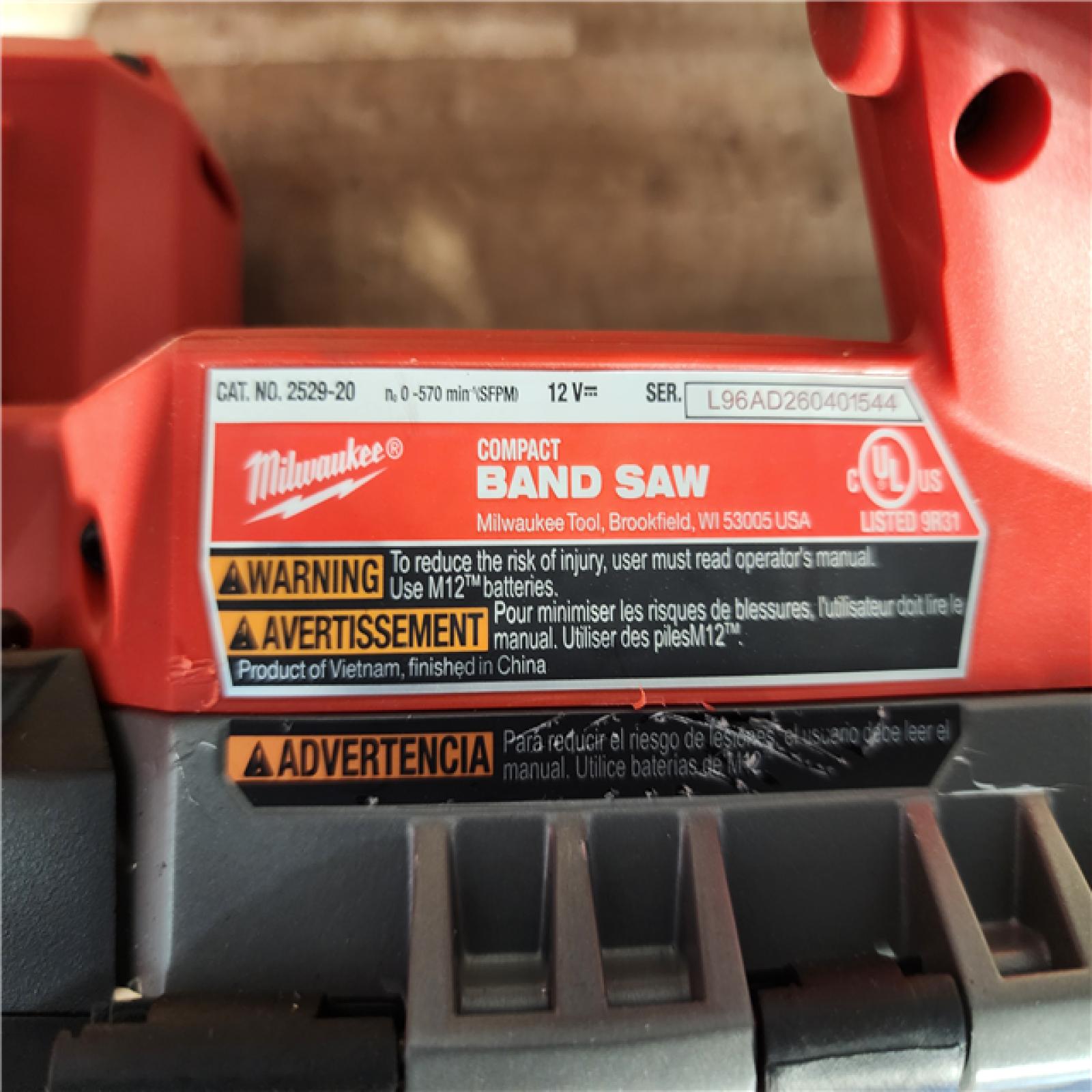 HOUSTON LOCATION - AS-IS Milwaukee FUEL 12V Lithium-Ion Cordless Compact Band Saw (Tool-Only)