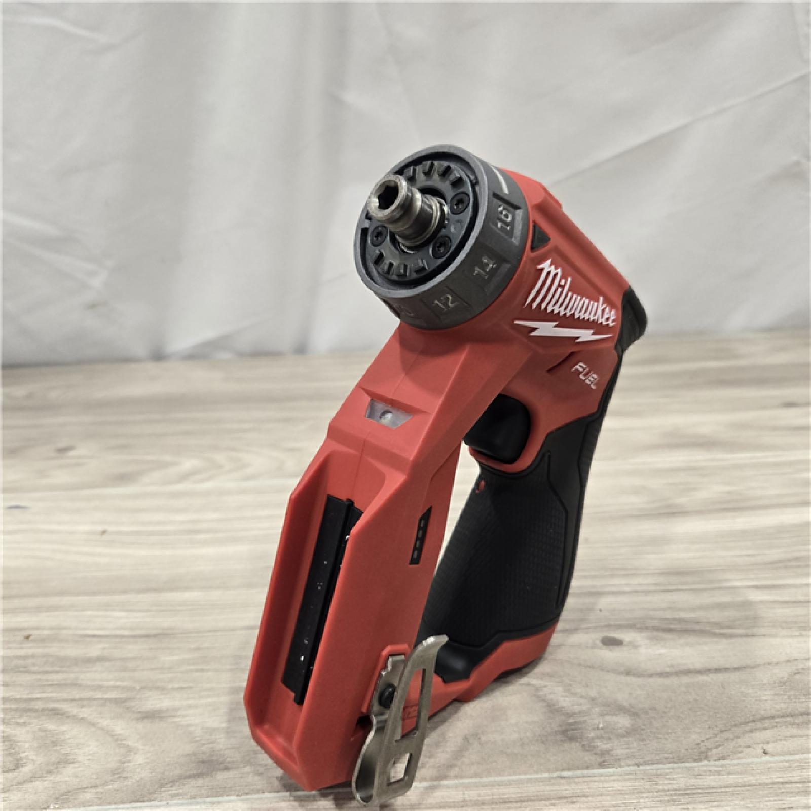 AS-IS Milwaukee 2505-22 M12 FUEL 3/8 in. Cordless Installation Drill Driver Kit