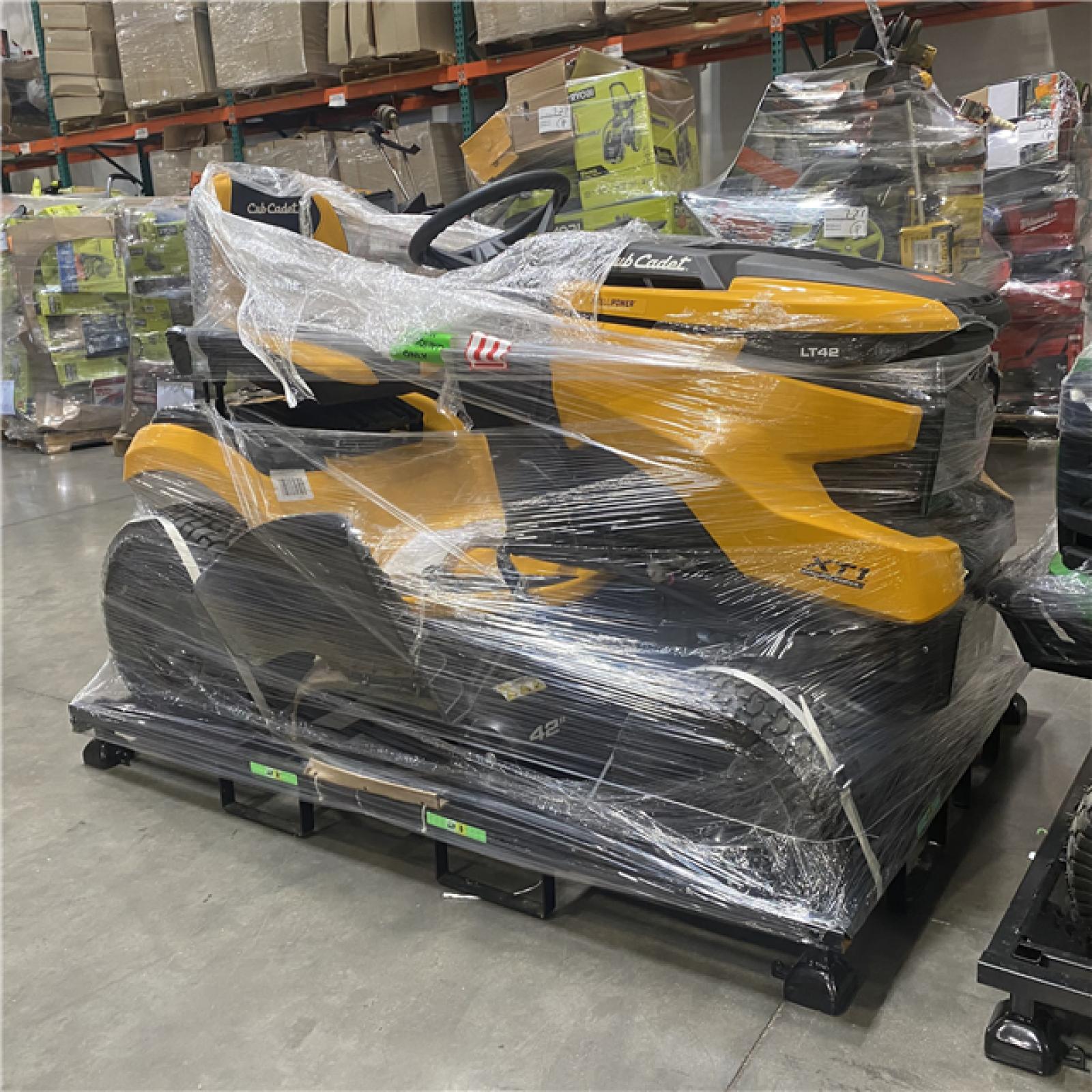 Dallas Location - As-Is Cub Cadet XT1 Enduro LT 42 in. 547cc Gas Riding Lawn Tractor