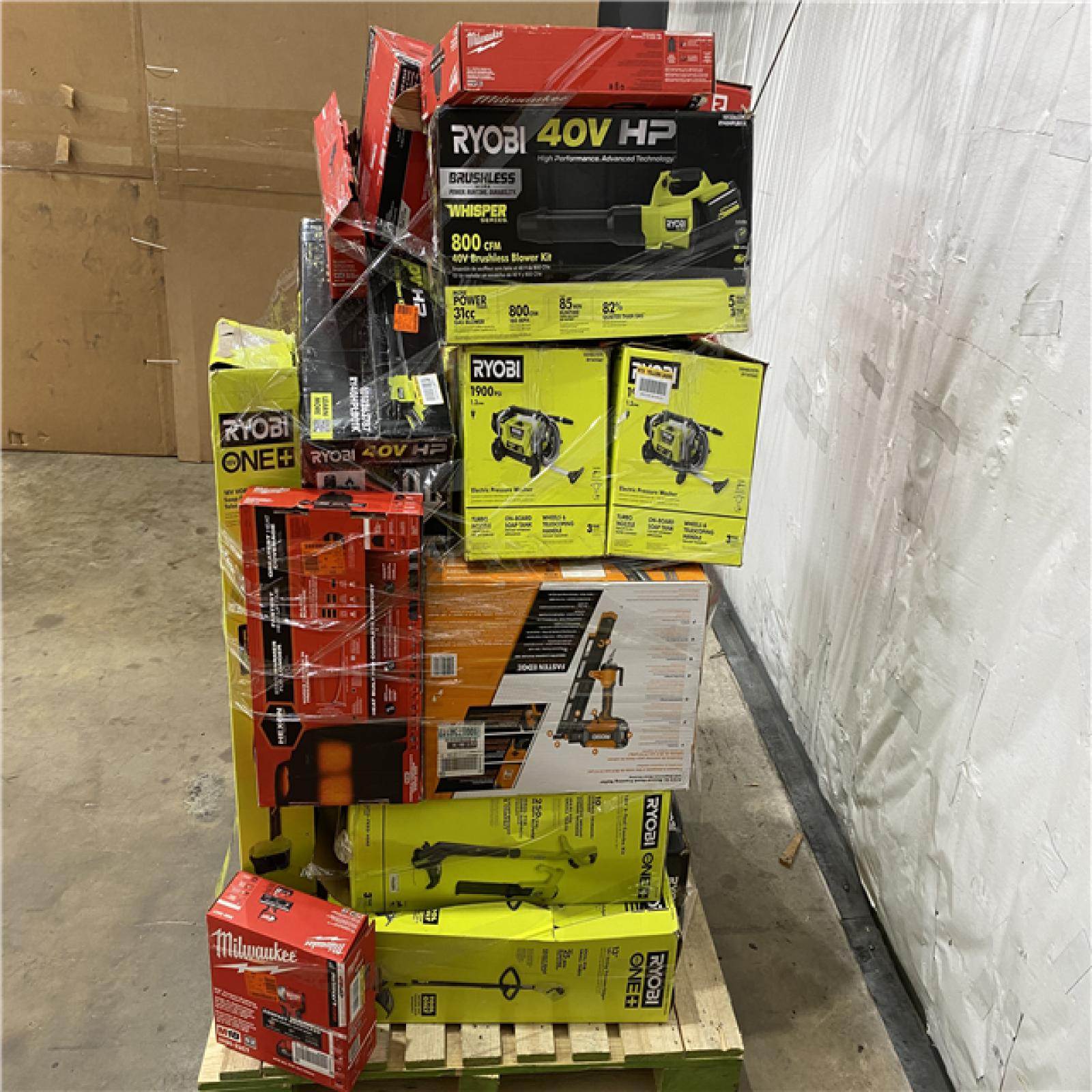 Houston Location AS IS - Tool Pallet