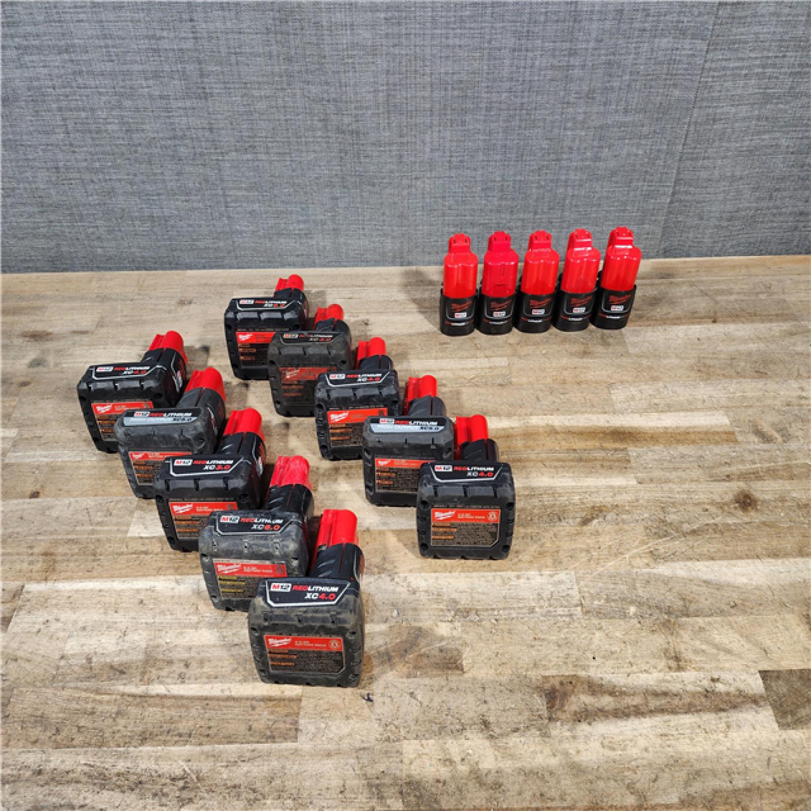 HOUSTON LOCATION - AS-IS MILWAUKEE BATTERY PACK QTY - 15