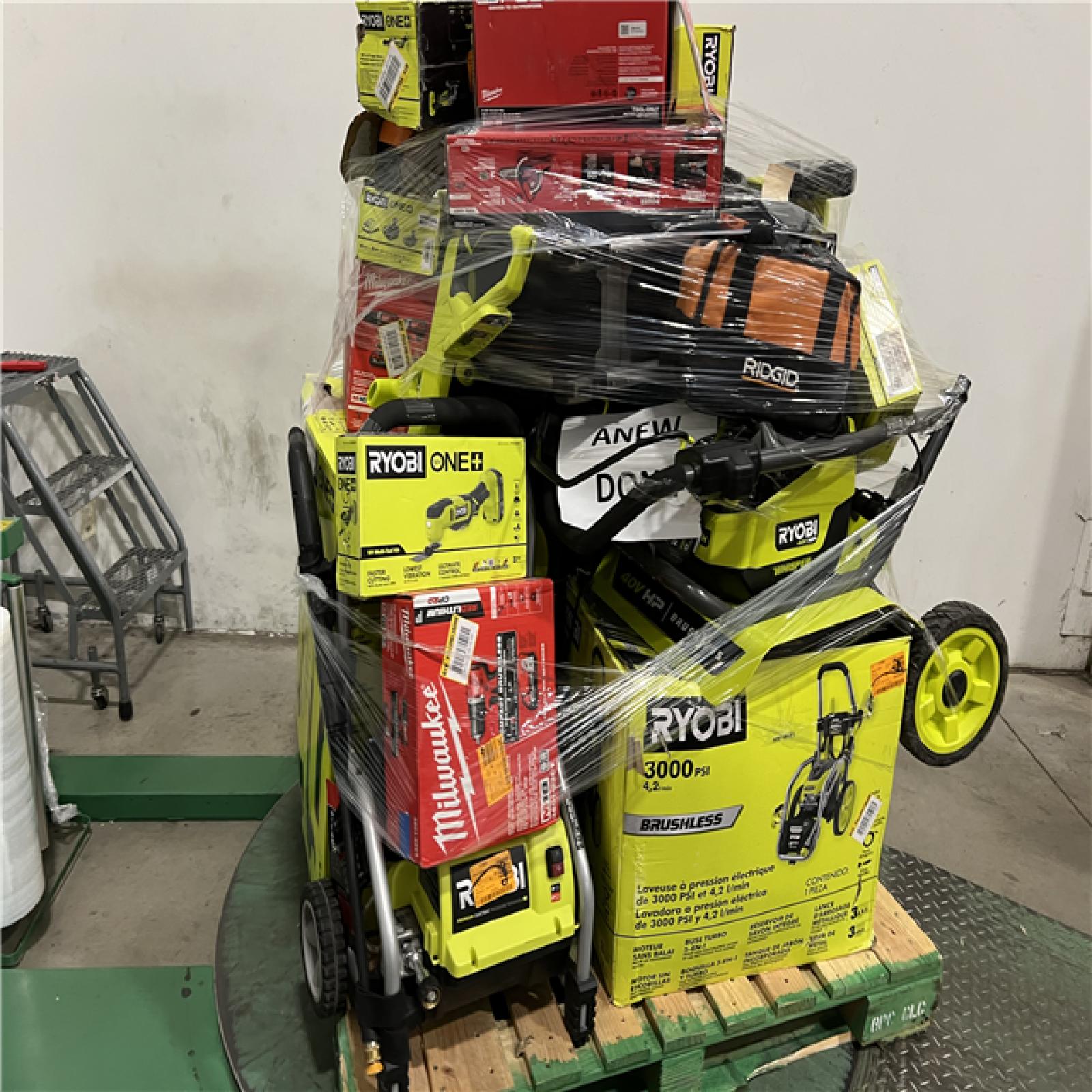 Dallas Location - As-Is Tool Pallet