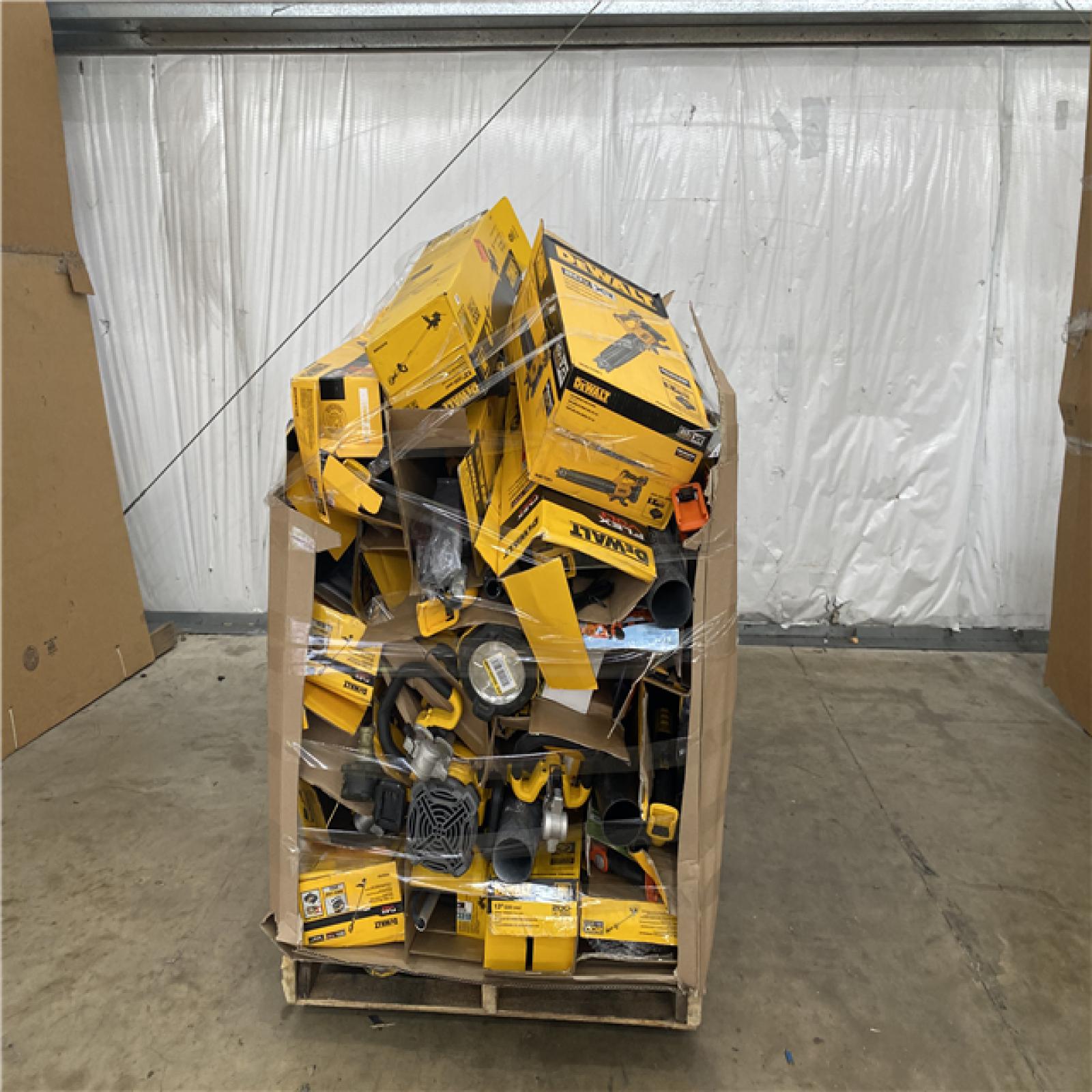 Houston Location AS IS - Tool Pallet