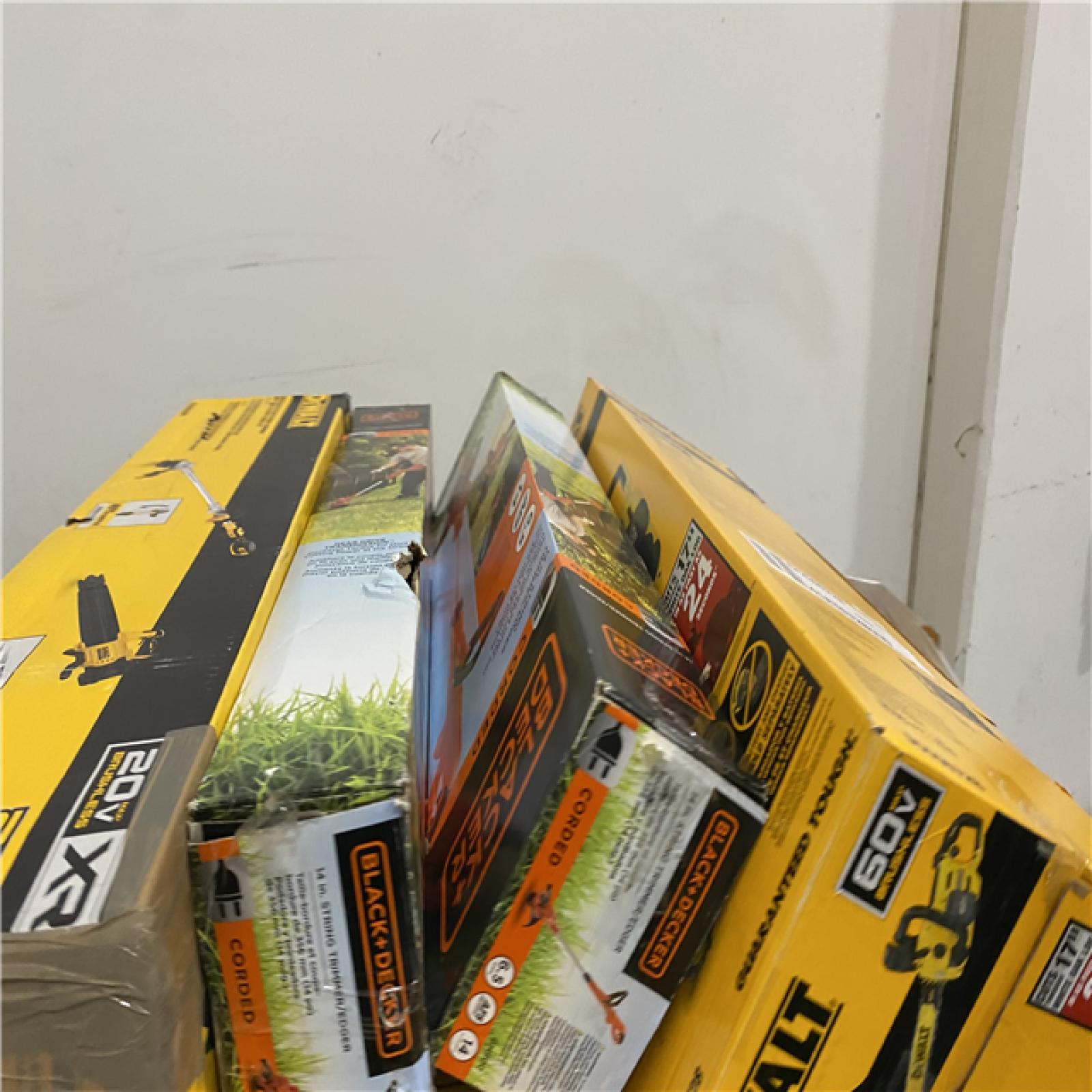 Dallas Location - As-Is DEWALT Tool Pallet