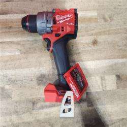 HOUSTON LOCATION - AS-IS (APPEARS LIKE NEW) Milwaukee FUEL 18V Lithium-Ion Brushless Cordless 1/2 in. Drill/Driver Kit