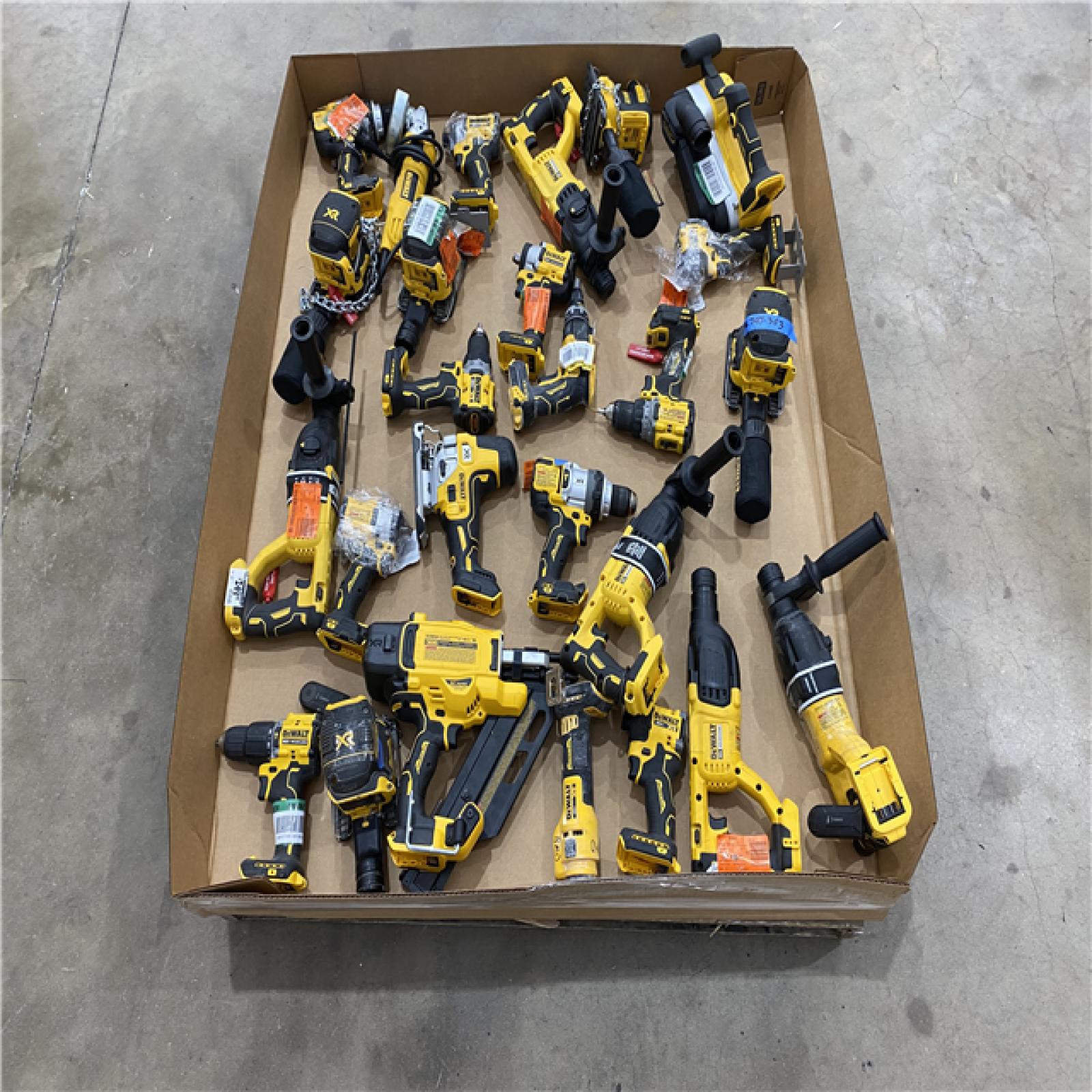 Houston Location AS IS - Tool Pallet
