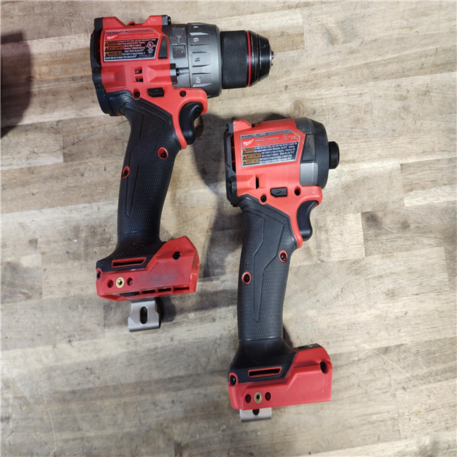 HOUSTON LOCATION - AS-IS MILWAUKEE FUEL 18V Lithium-Ion Brushless Cordless Hammer Drill and Impact Driver Combo Kit