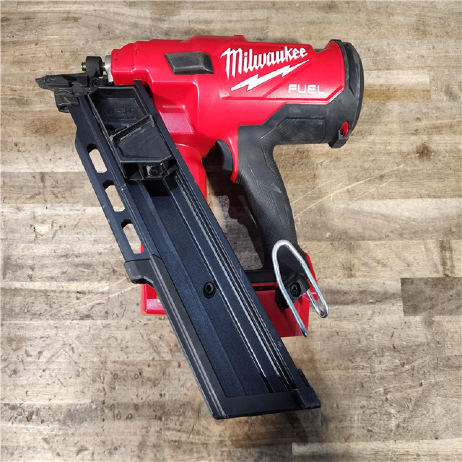 HOUSTON LOCATION - AS-IS Milwaukee M18 FUEL 30 Degree Framing Nailer (TOOL ONLY)