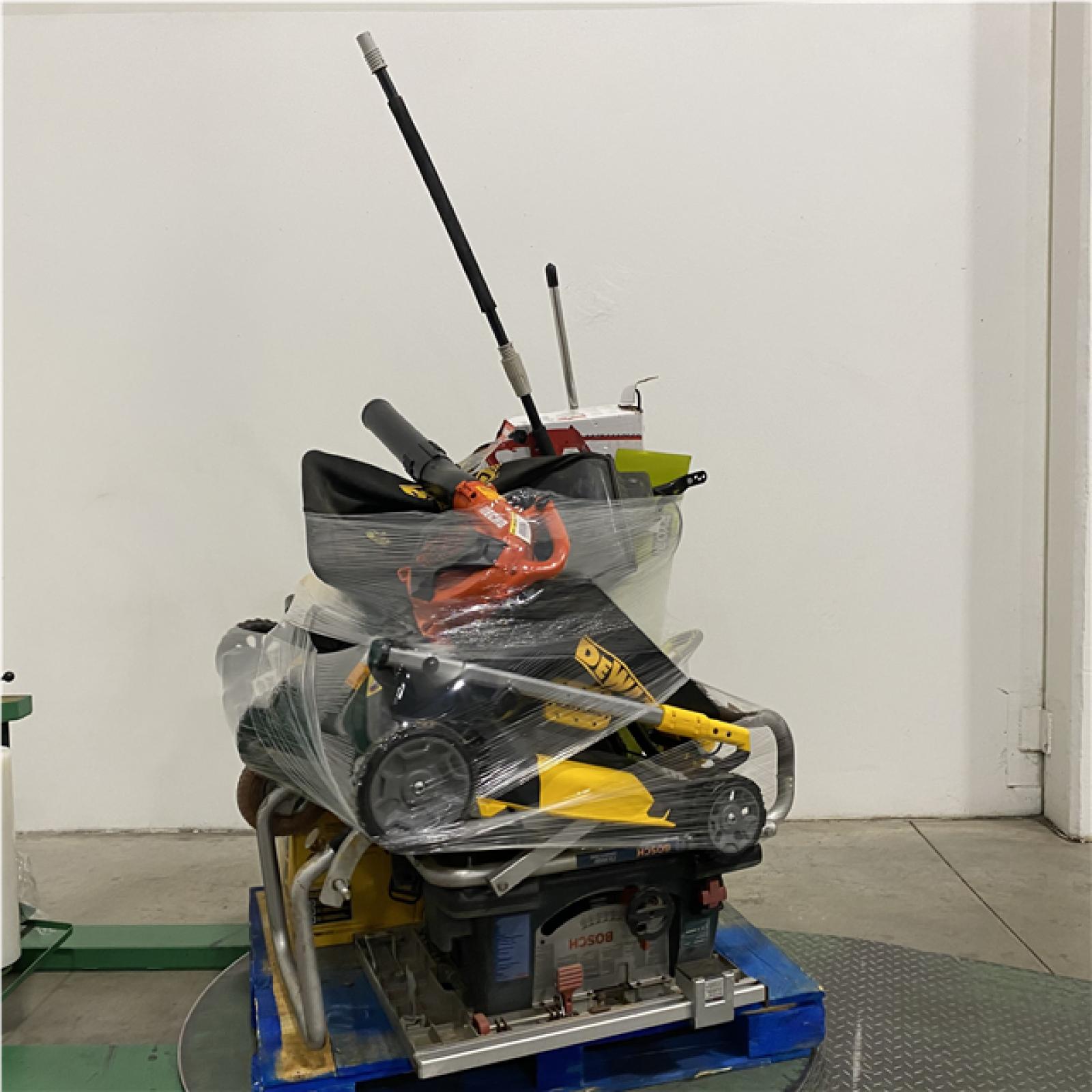 Dallas Location - As-Is Outdoor Power Equipment