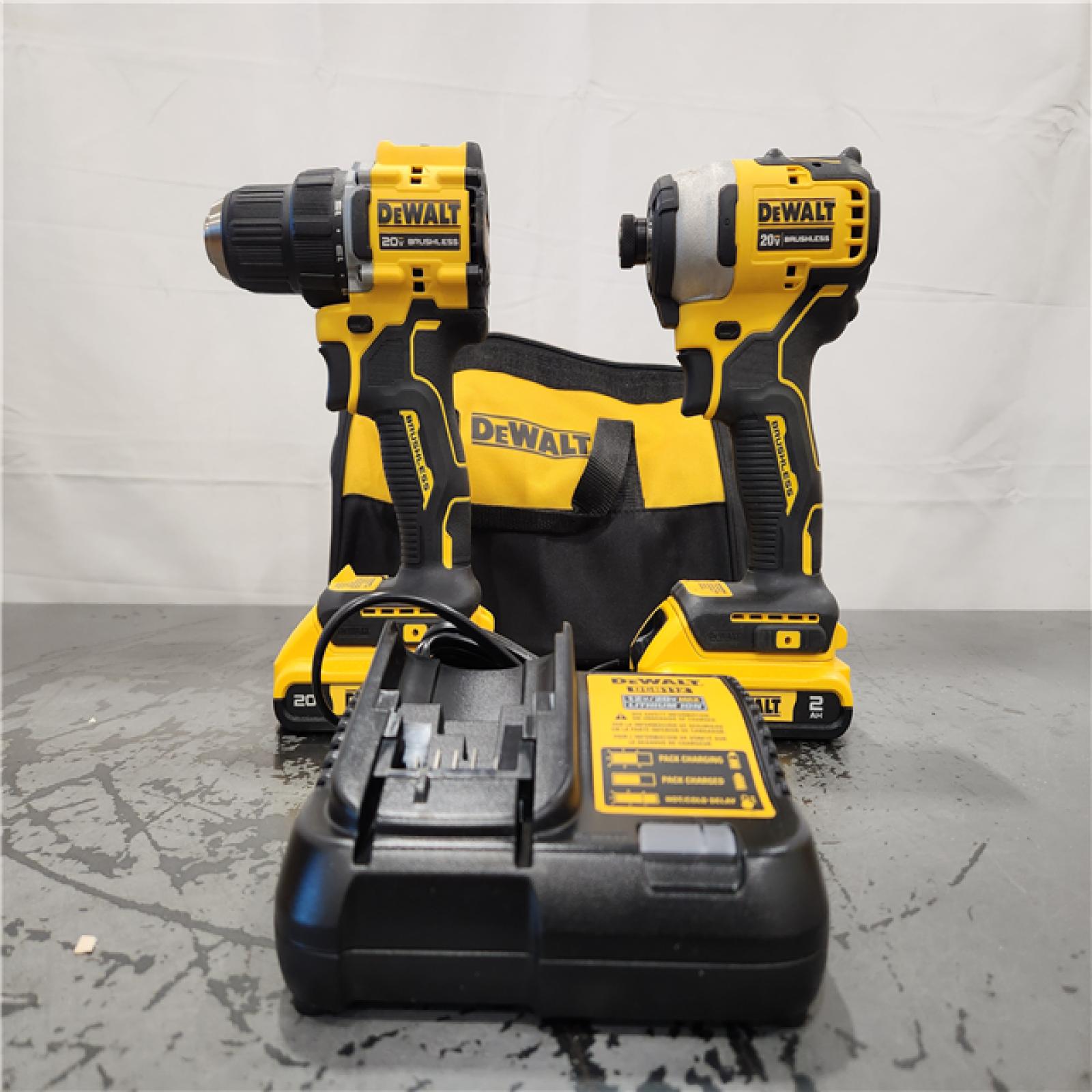 AS-IS- DEWALT ATOMIC 20-Volt MAX Lithium-Ion Cordless Combo Kit