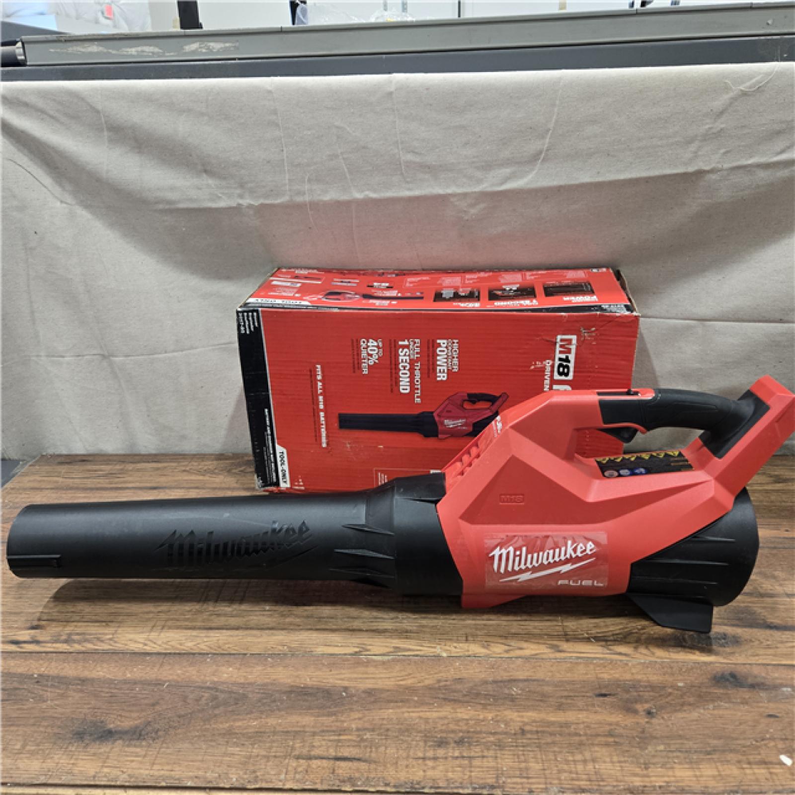 AS-IS Milwaukee M18 FUEL 18V Lithium-Ion Brushless Cordless Handheld Blower (Tool-Only)
