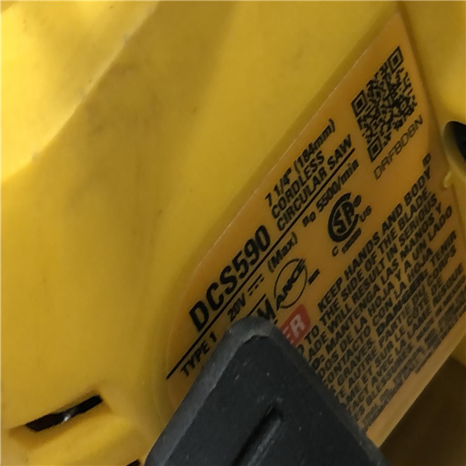 AS-IS DEWALT 20-Volt MAX 7-1/4 in. Cordless Circular Saw (Tool Only)